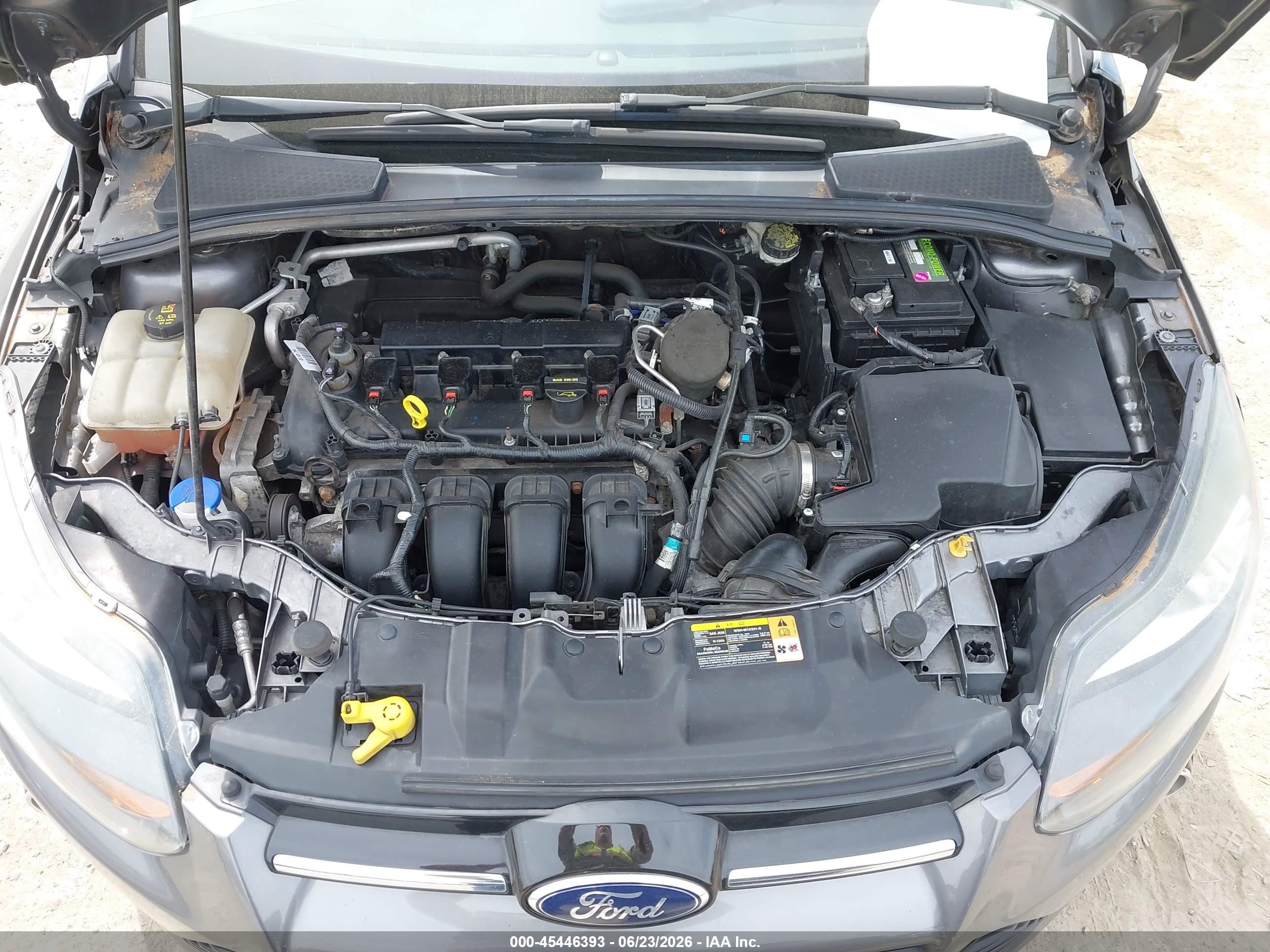 2014 Ford Focus Titanium Gray vin: 1FADP3J28EL117593