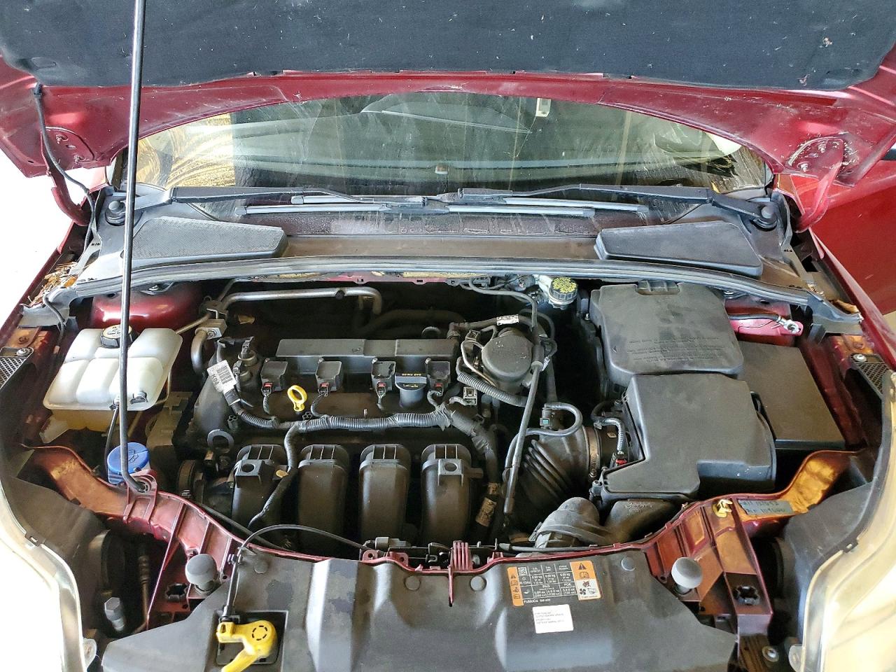 2014 Ford Focus Titanium Red vin: 1FADP3J28EL342421