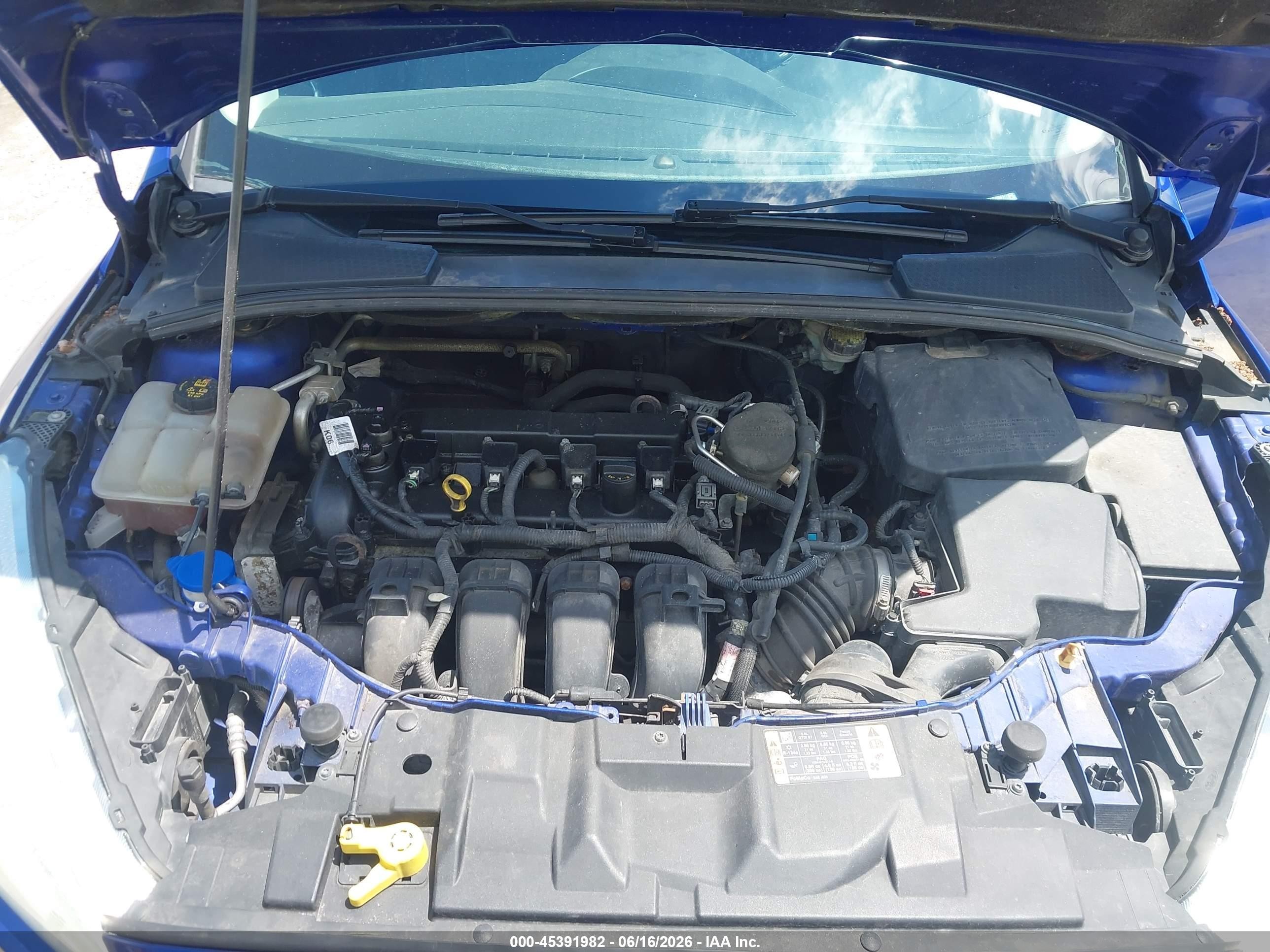 2015 Ford Focus Titanium Blue vin: 1FADP3J28FL275241