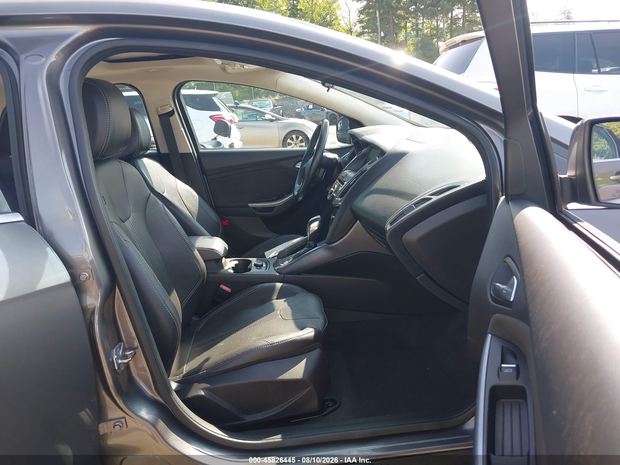2013 Ford Focus Titanium Gray vin: 1FADP3J29DL129007