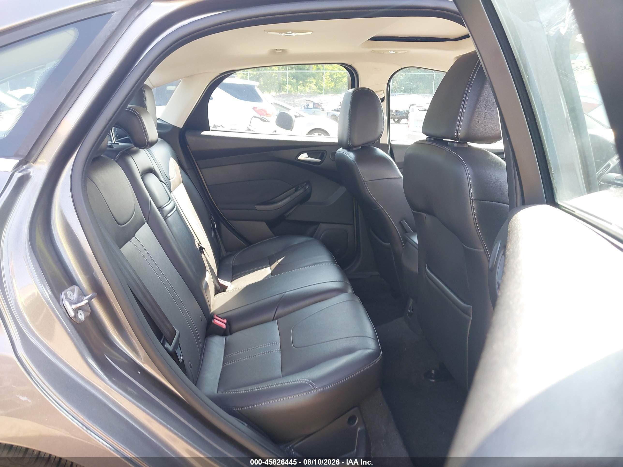 2013 Ford Focus Titanium Gray vin: 1FADP3J29DL129007