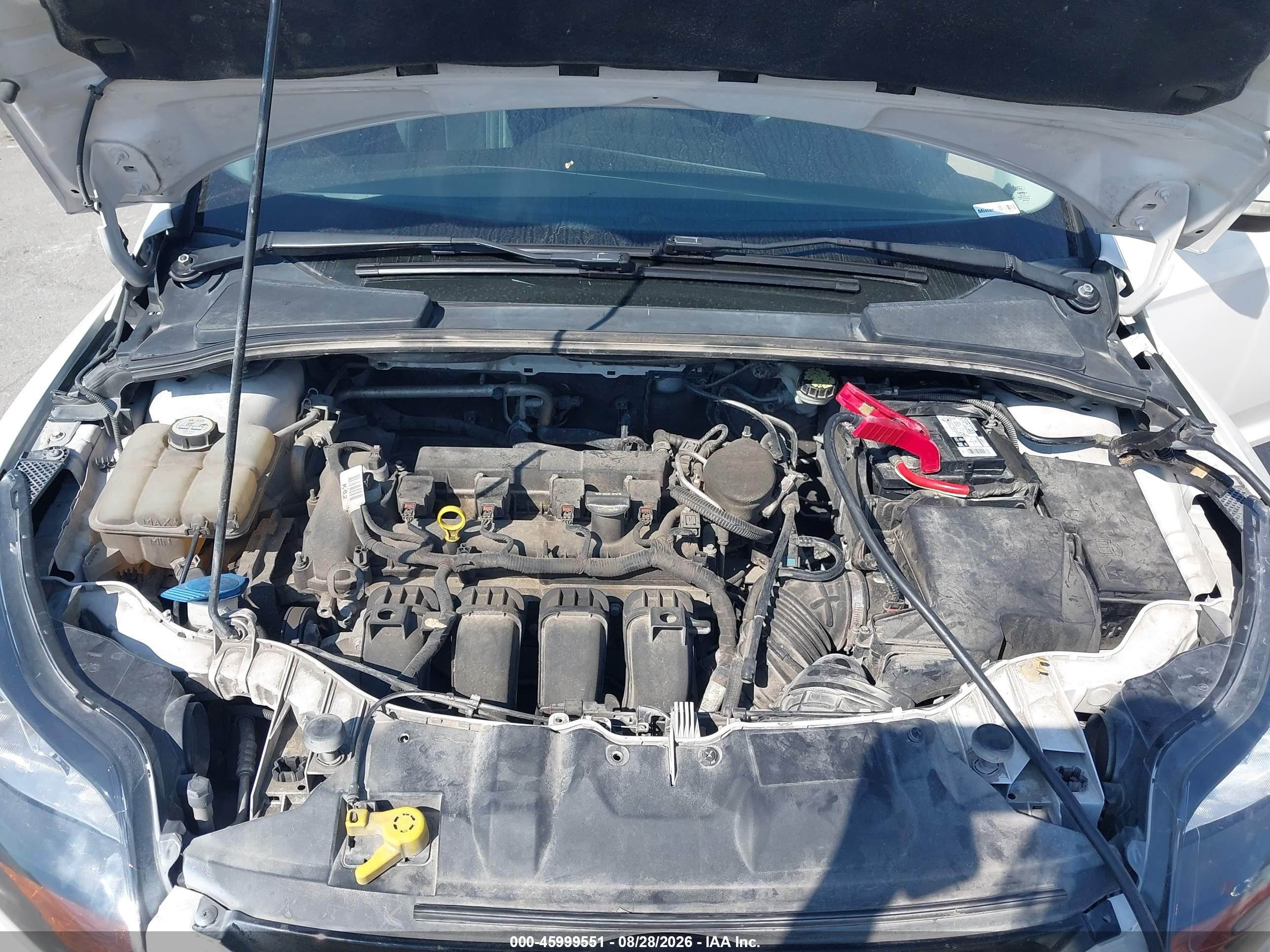 2013 Ford Focus Titanium White vin: 1FADP3J29DL296368