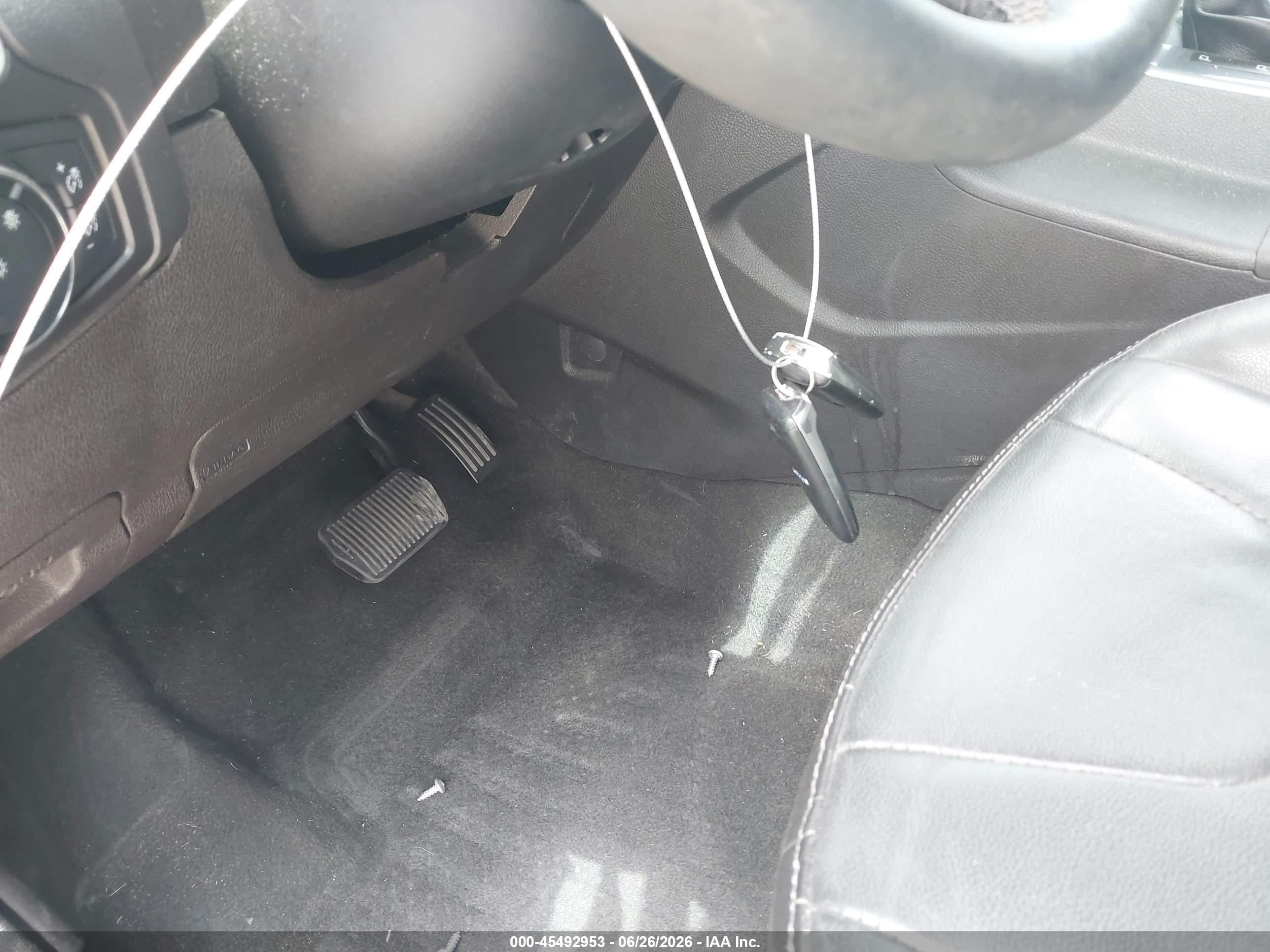 2014 Ford Focus Titanium White vin: 1FADP3J29EL176166