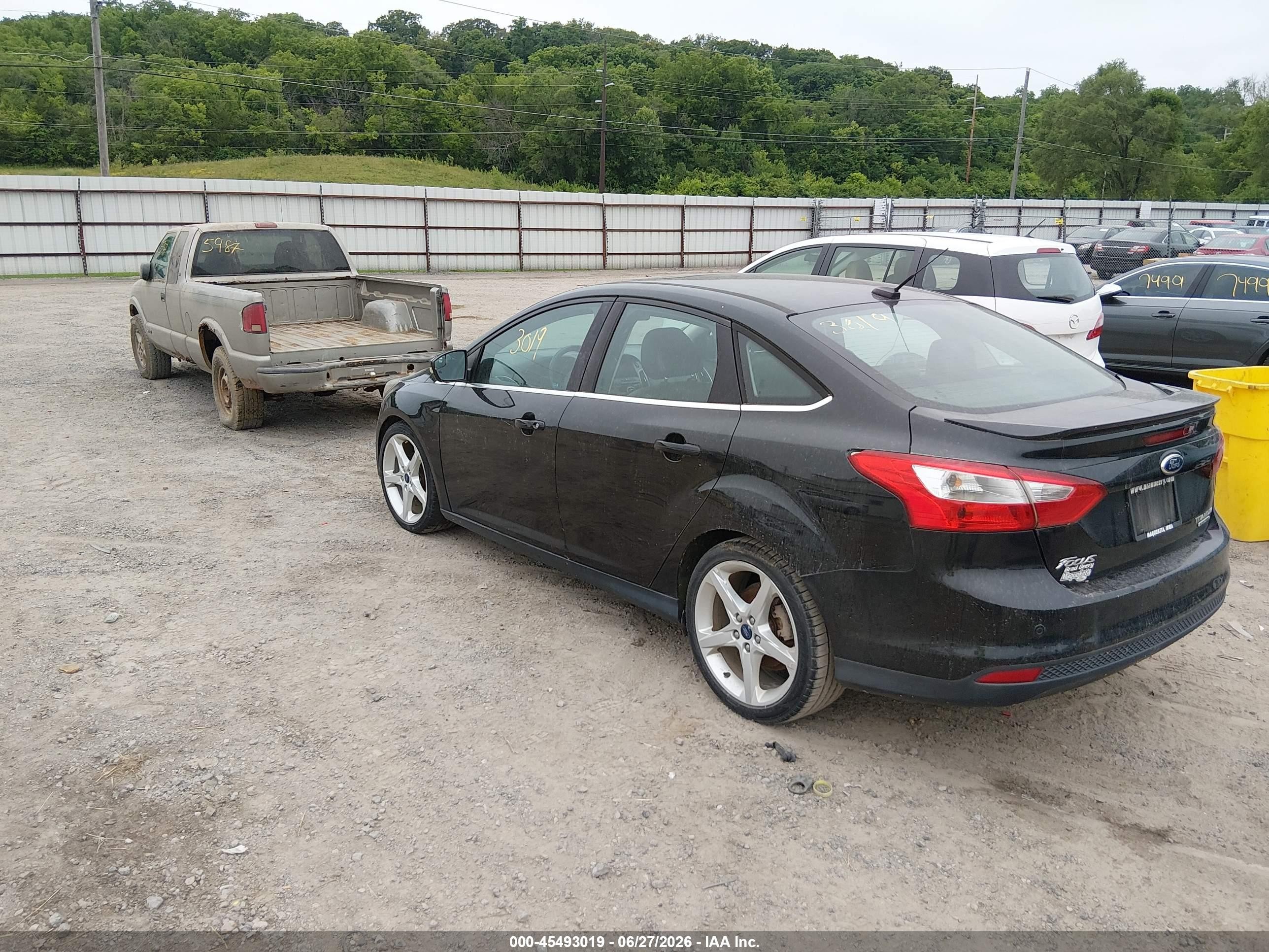 2014 Ford Focus Titanium Black vin: 1FADP3J29EL342136