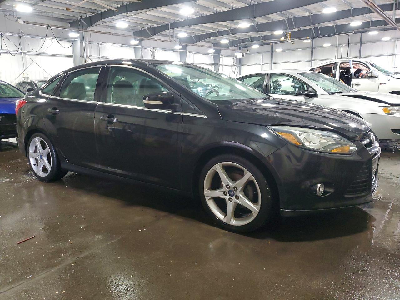 2013 Ford Focus Titanium Black vin: 1FADP3J2XDL144969