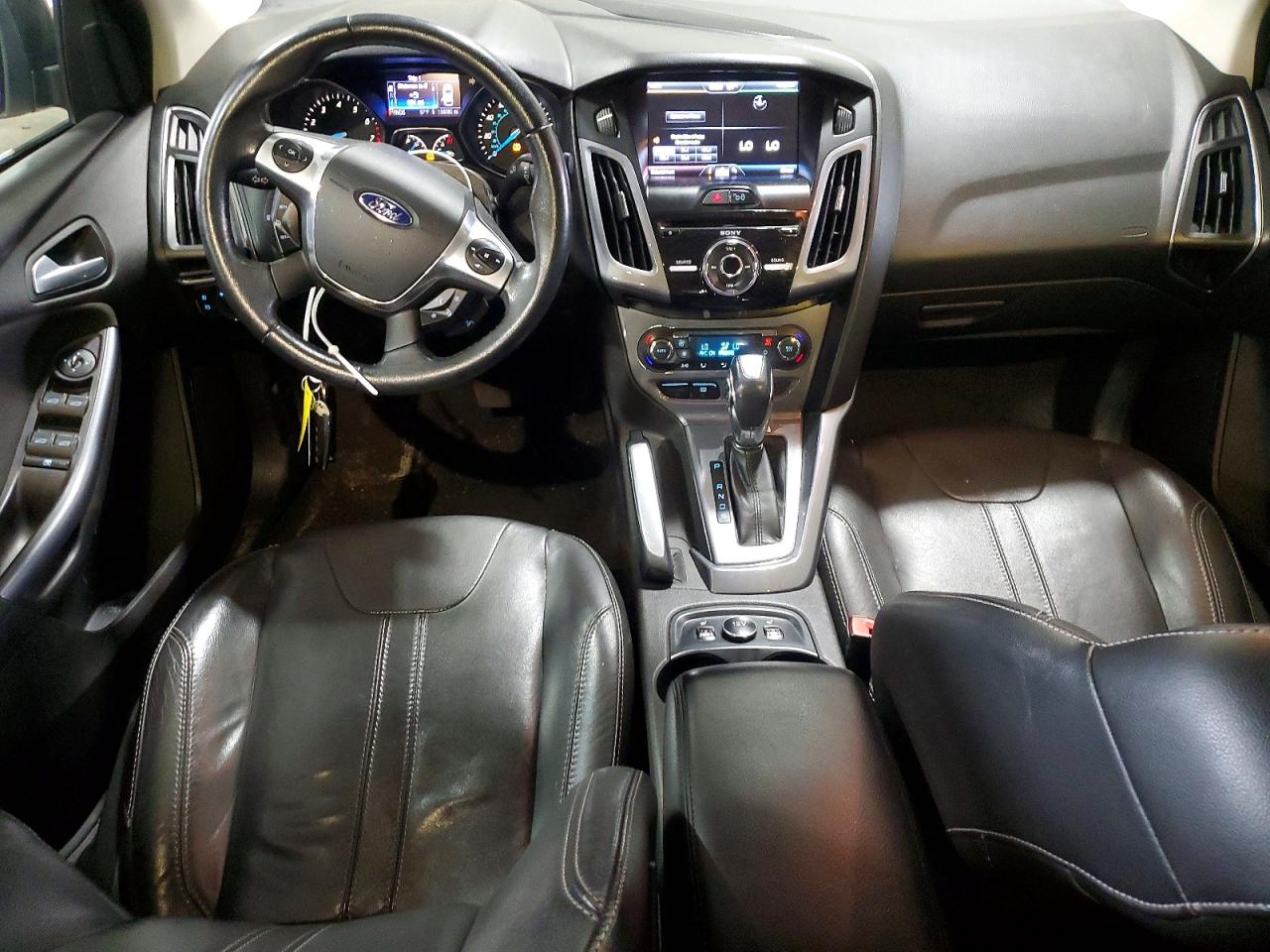 2013 Ford Focus Titanium Black vin: 1FADP3J2XDL144969