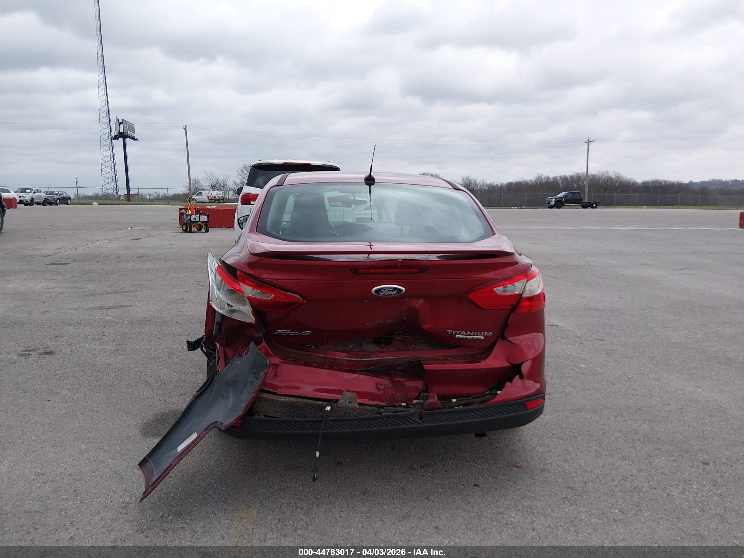 2014 Ford Focus Titanium Red vin: 1FADP3J2XEL155794