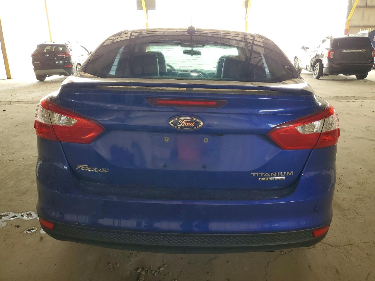 2014 Ford Focus Titanium Blue vin: 1FADP3J2XEL199021