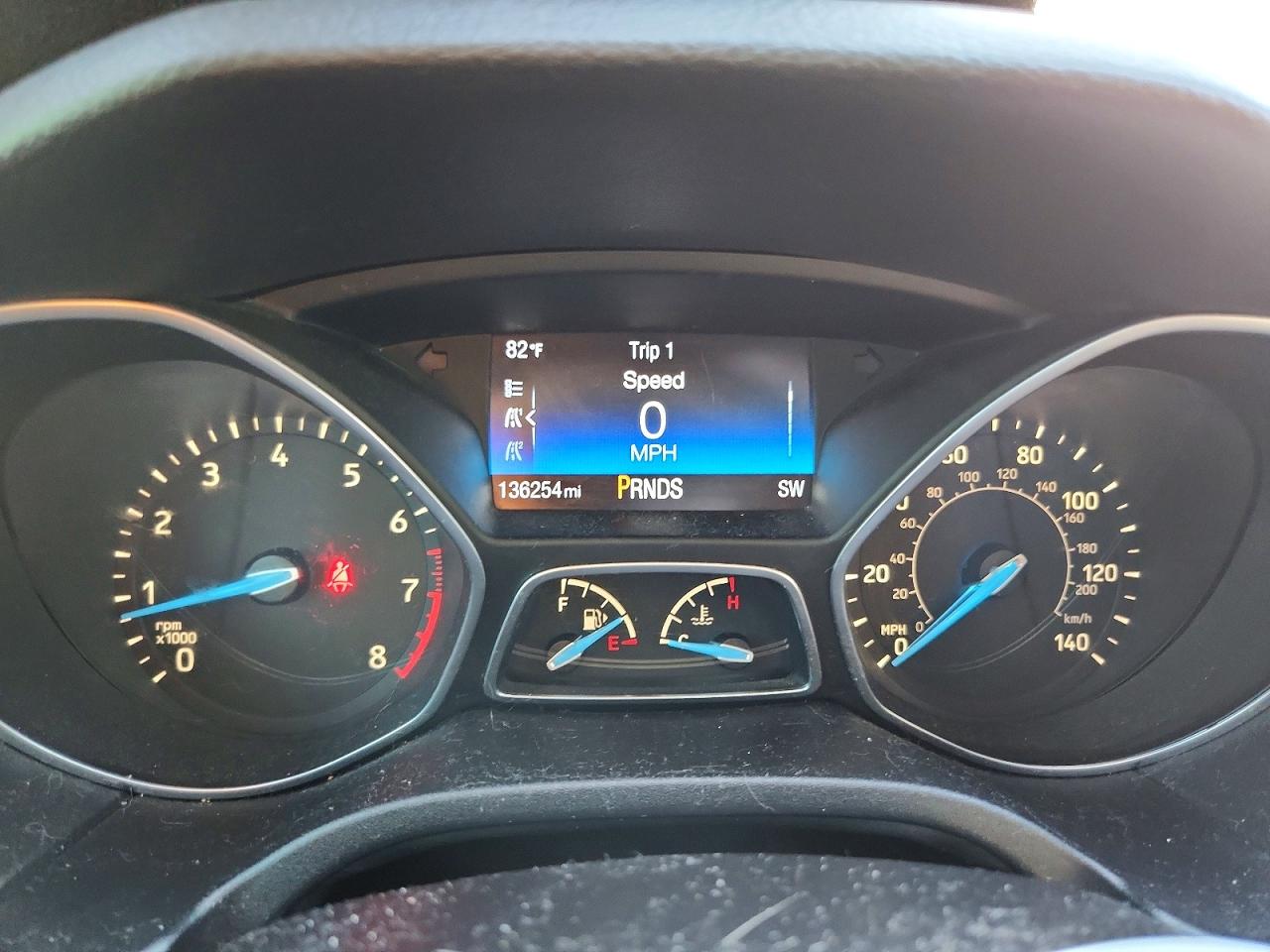 2015 Ford Focus Titanium Gold vin: 1FADP3J2XFL209287