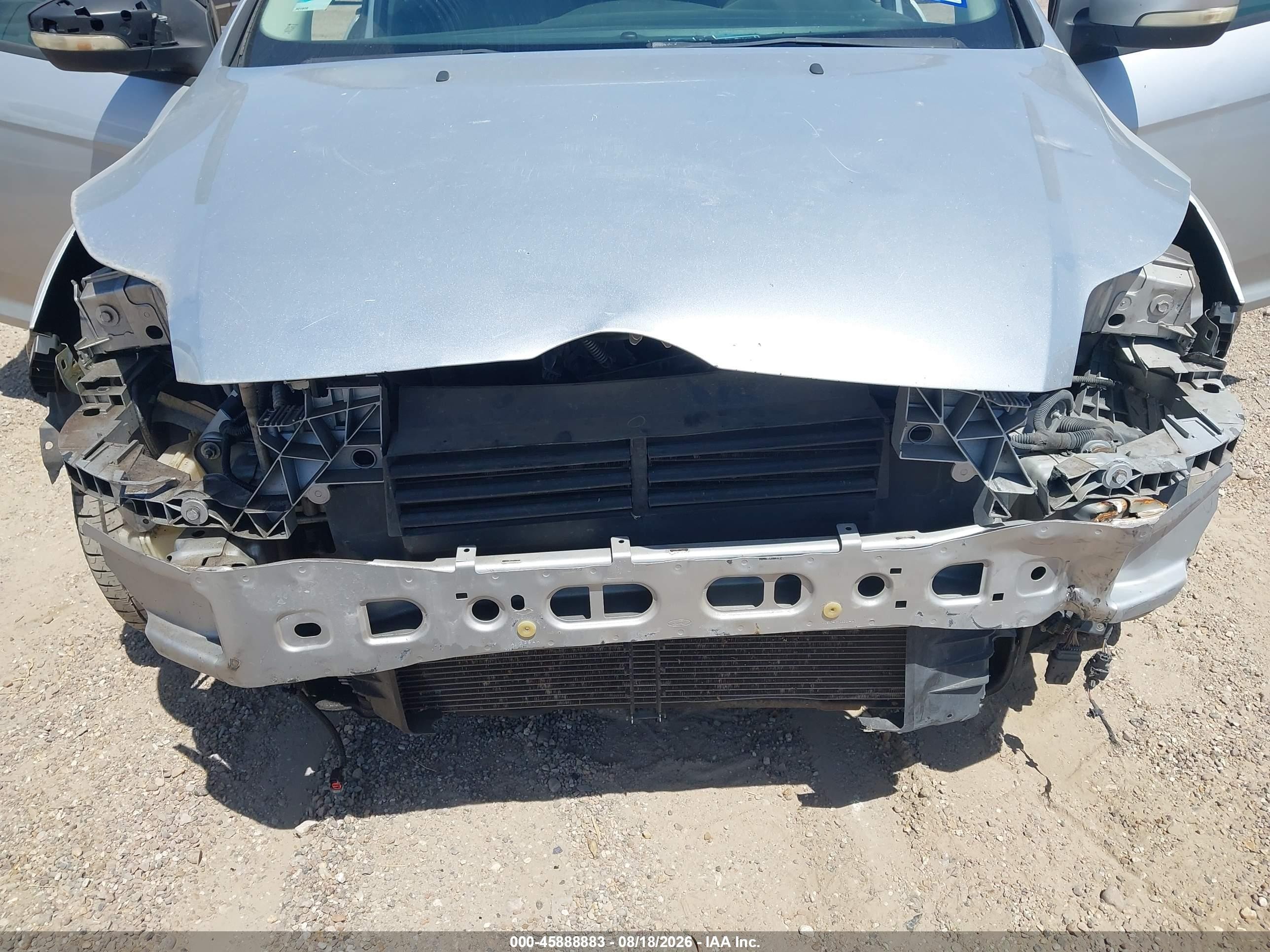 2013 Ford Focus Se Silver vin: 1FADP3K20DL106925