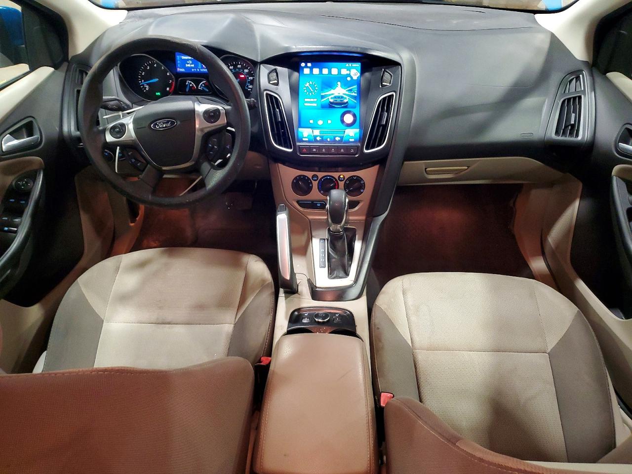 2013 Ford Focus Se Синий vin: 1FADP3K20DL120842