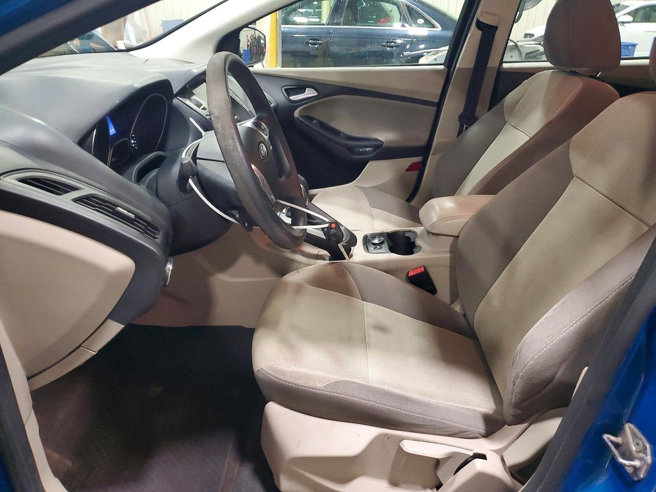 2013 Ford Focus Se Синий vin: 1FADP3K20DL120842