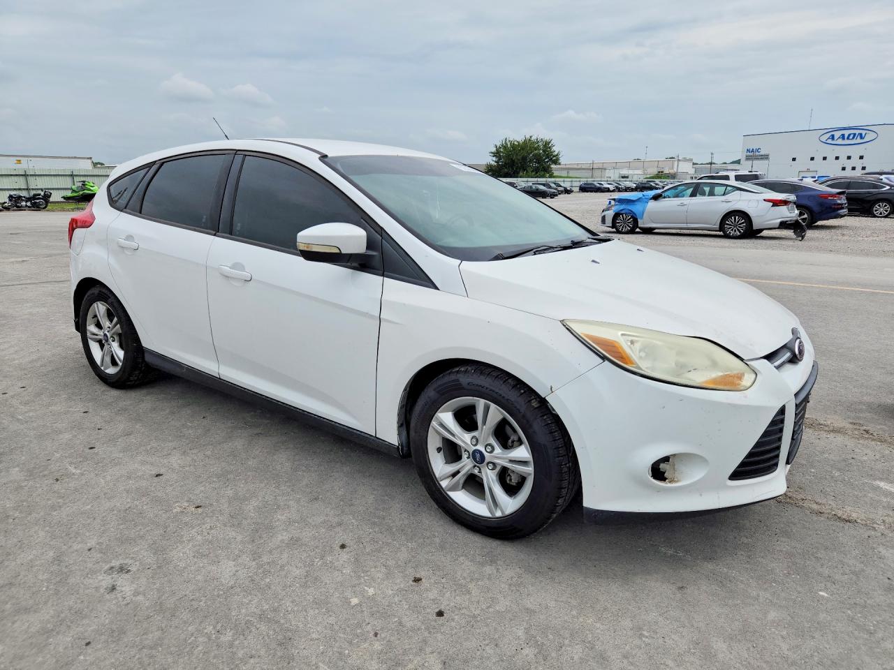 2013 Ford Focus Se White vin: 1FADP3K20DL125569
