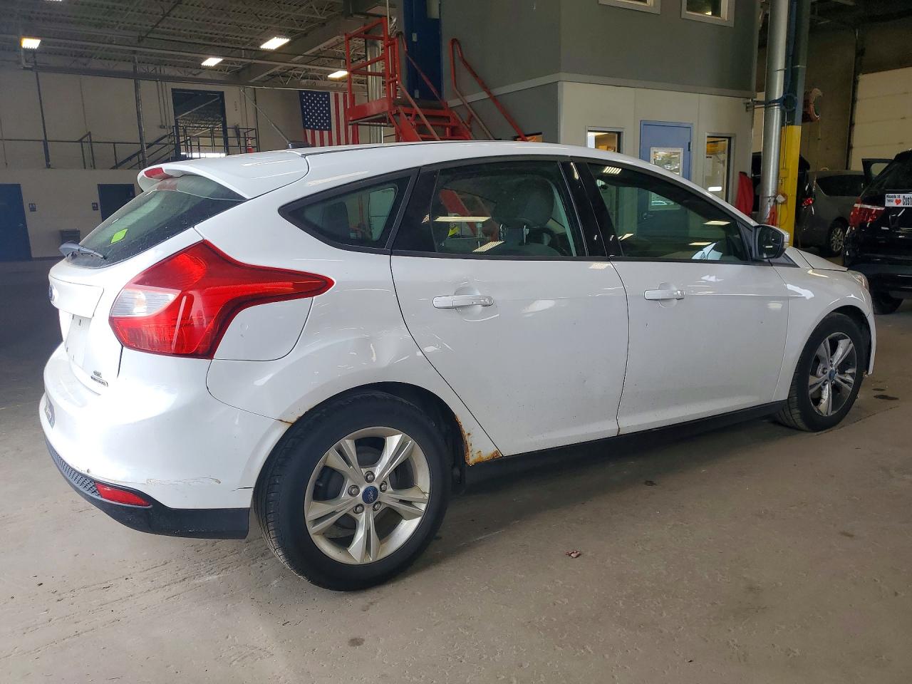 2013 Ford Focus Se White vin: 1FADP3K20DL125572