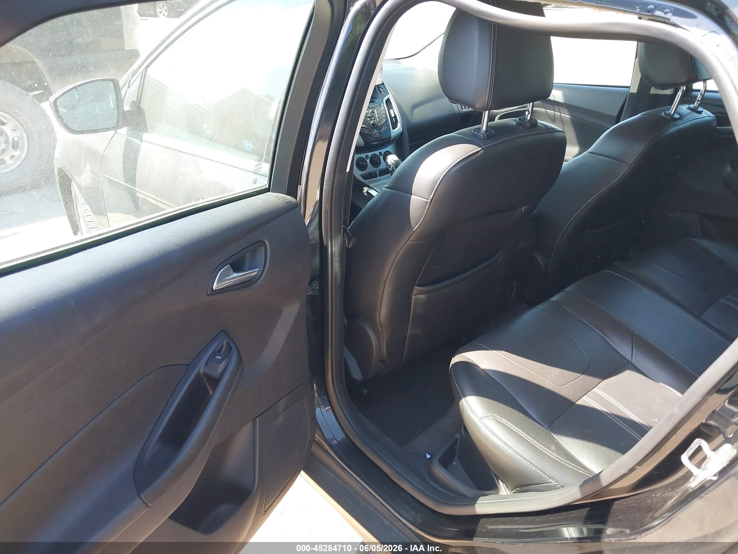 2013 Ford Focus Se Black vin: 1FADP3K20DL146048