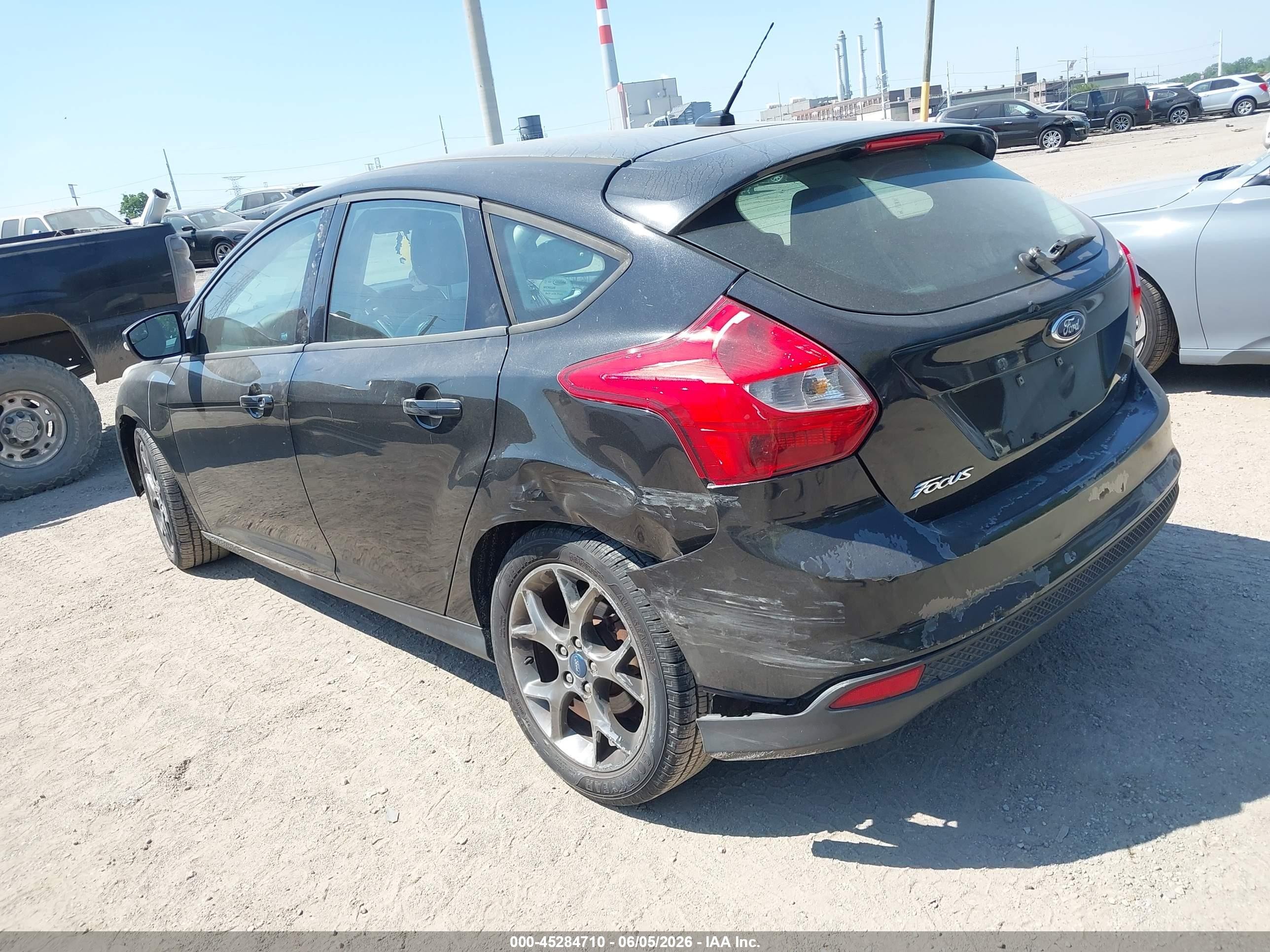 2013 Ford Focus Se Black vin: 1FADP3K20DL146048