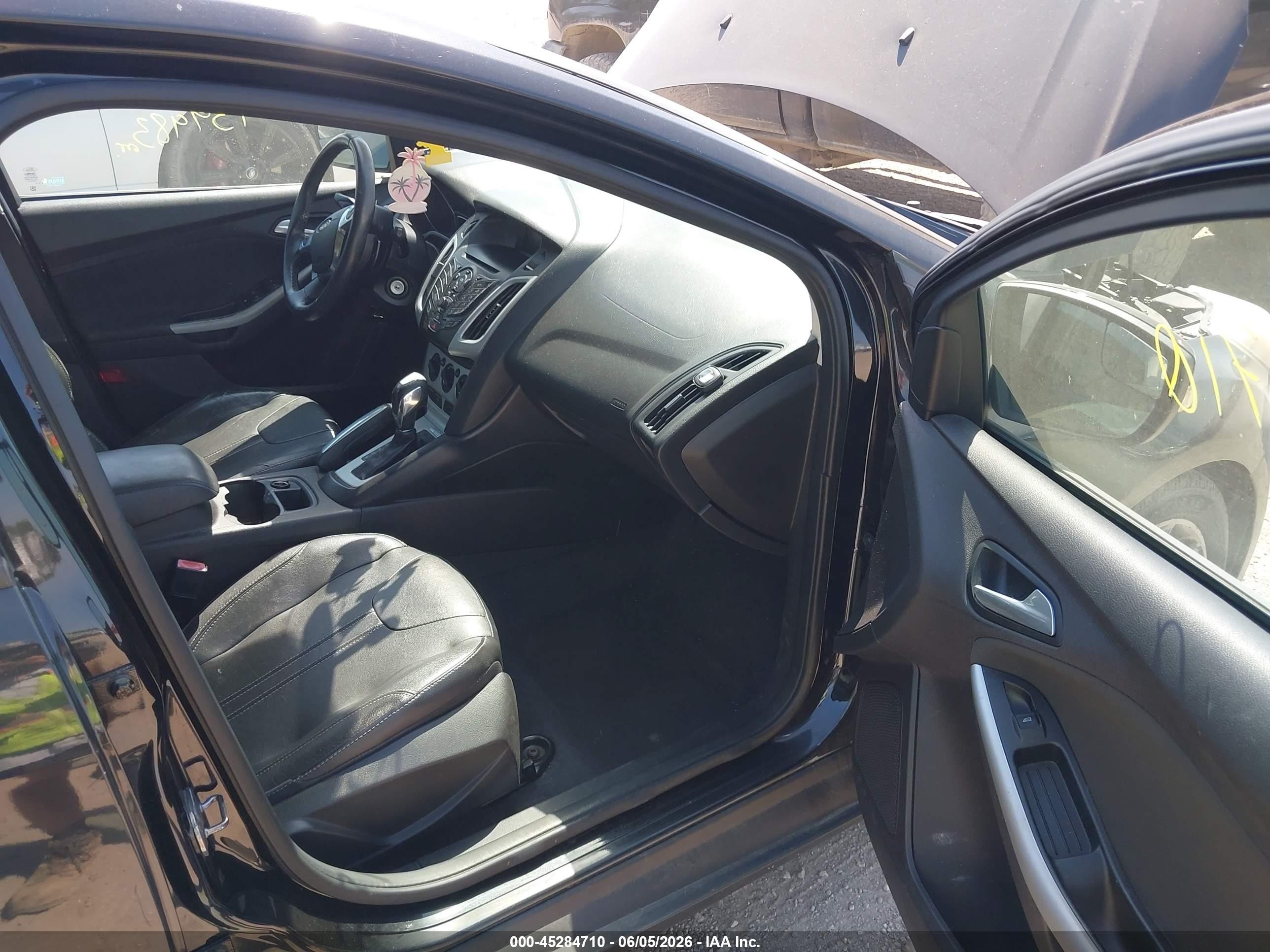 2013 Ford Focus Se Black vin: 1FADP3K20DL146048