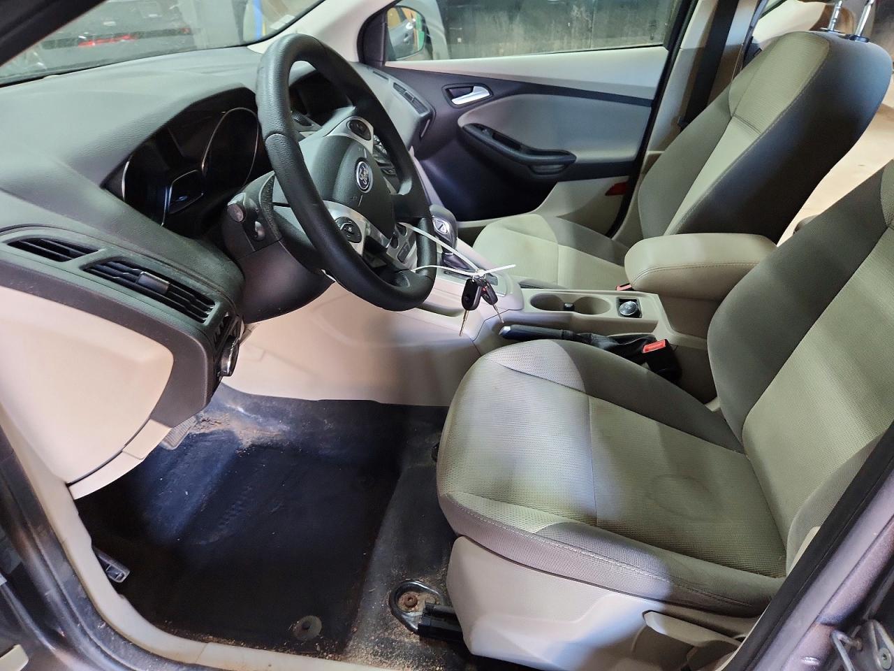 2013 Ford Focus Se Gray vin: 1FADP3K20DL162993