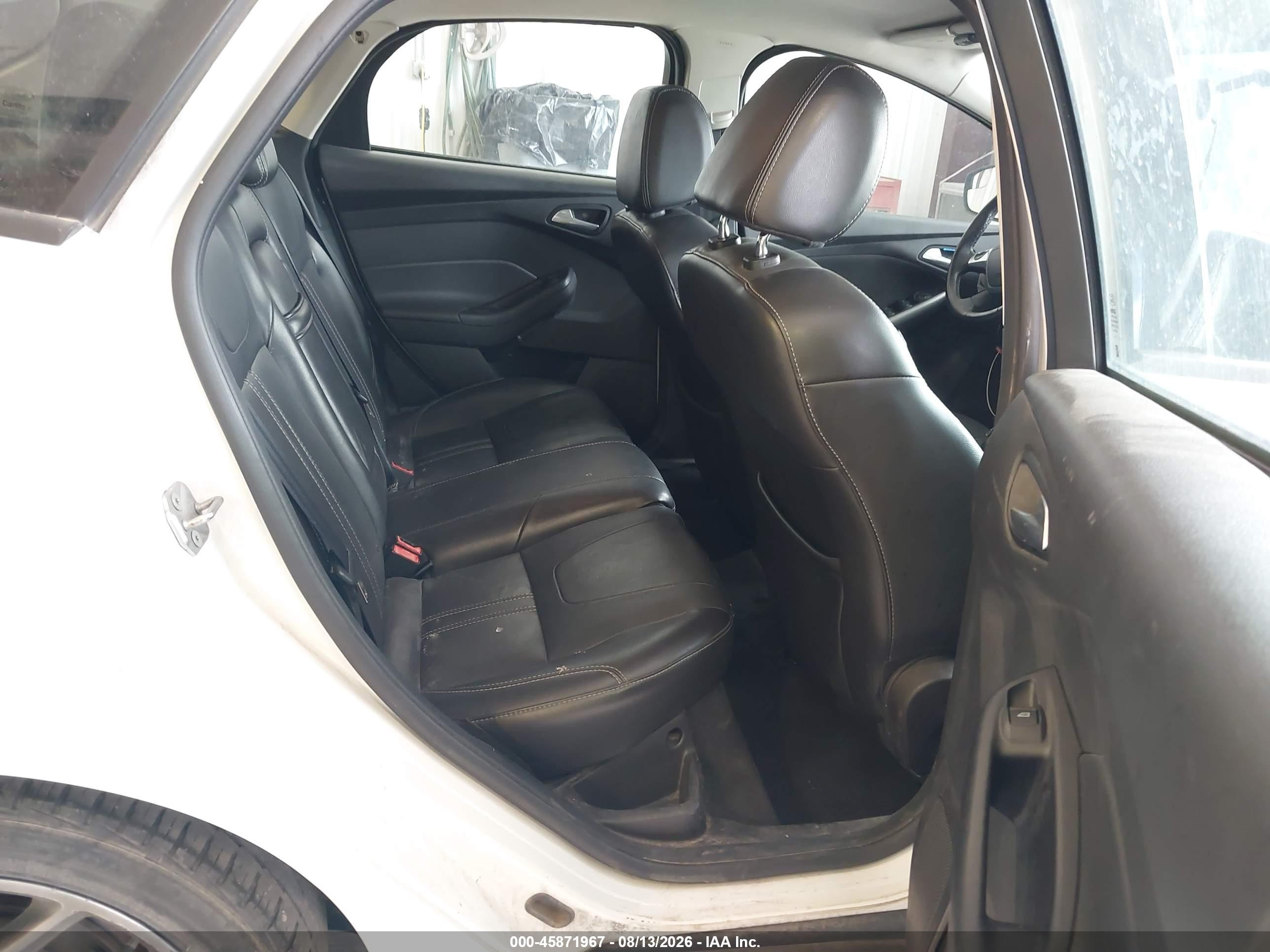 2013 Ford Focus Se White vin: 1FADP3K20DL185268