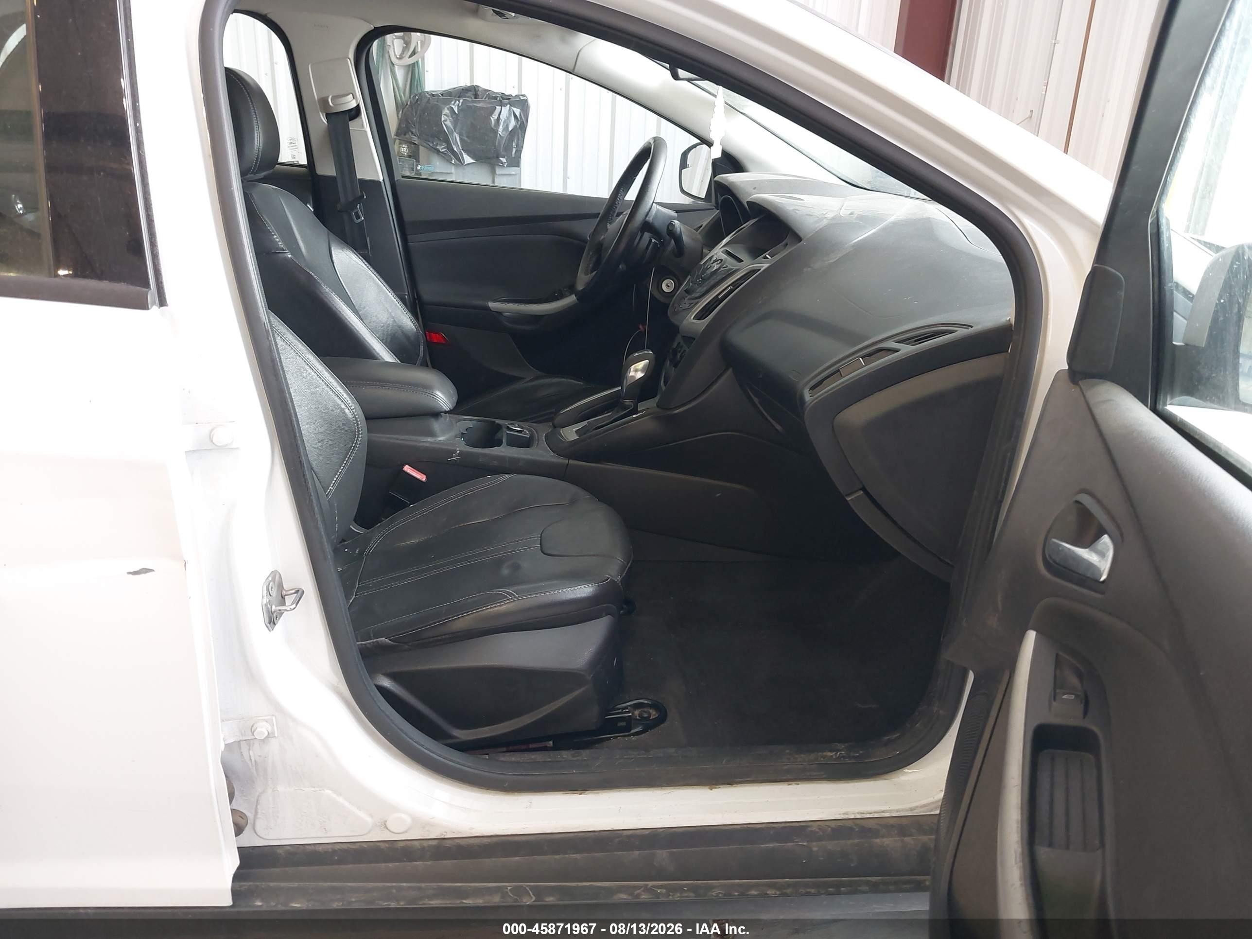 2013 Ford Focus Se White vin: 1FADP3K20DL185268