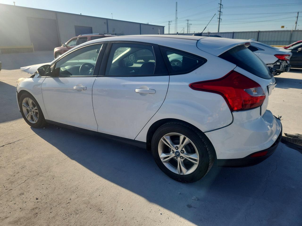 2013 Ford Focus Se White vin: 1FADP3K20DL189174