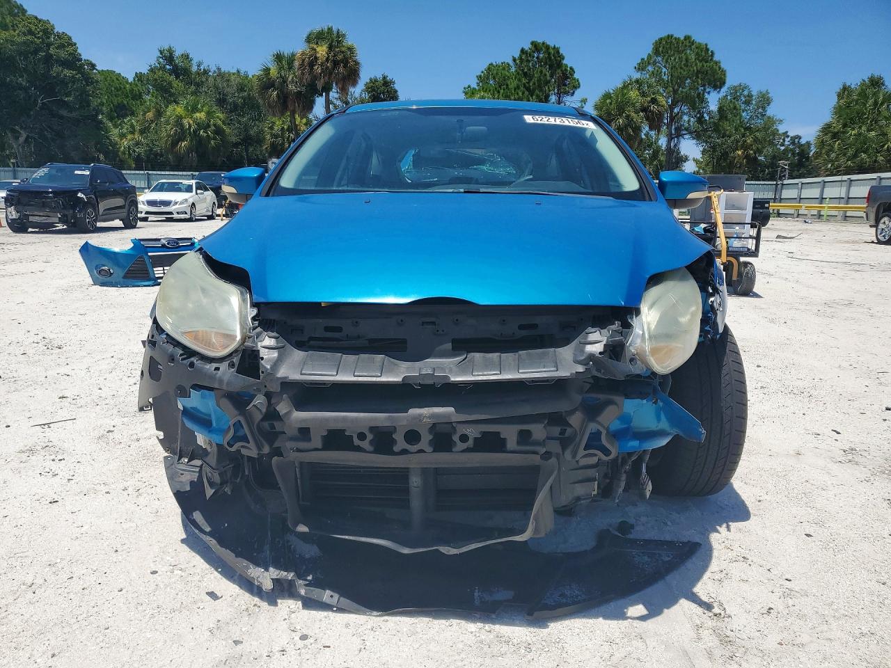 2013 Ford Focus Se Blue vin: 1FADP3K20DL217832