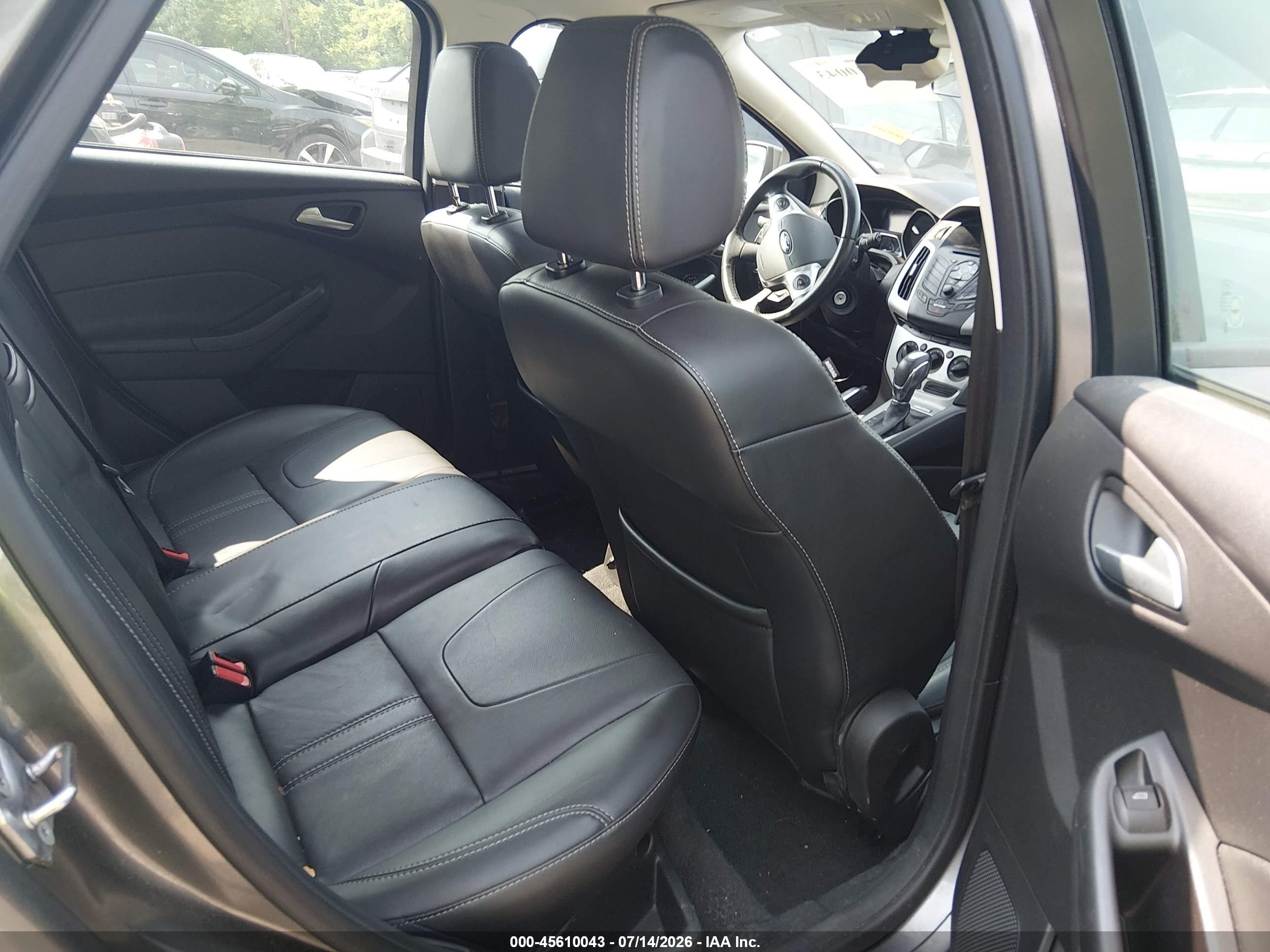 2013 Ford Focus Se Gray vin: 1FADP3K20DL218978