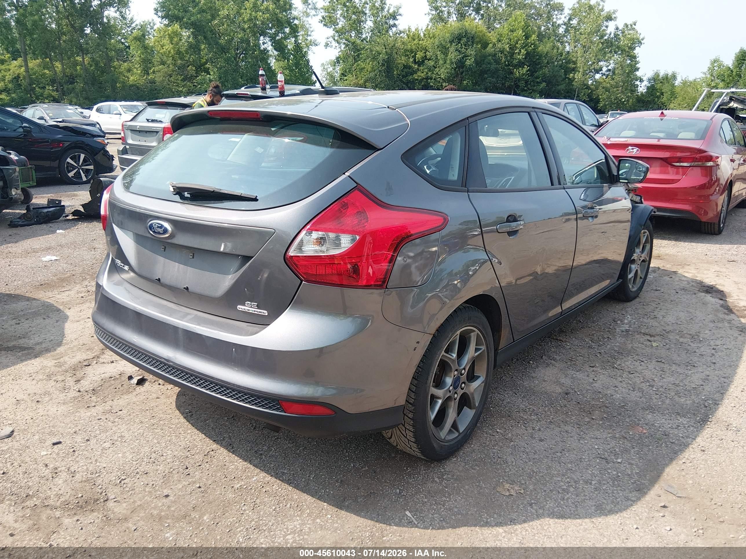 2013 Ford Focus Se Gray vin: 1FADP3K20DL218978