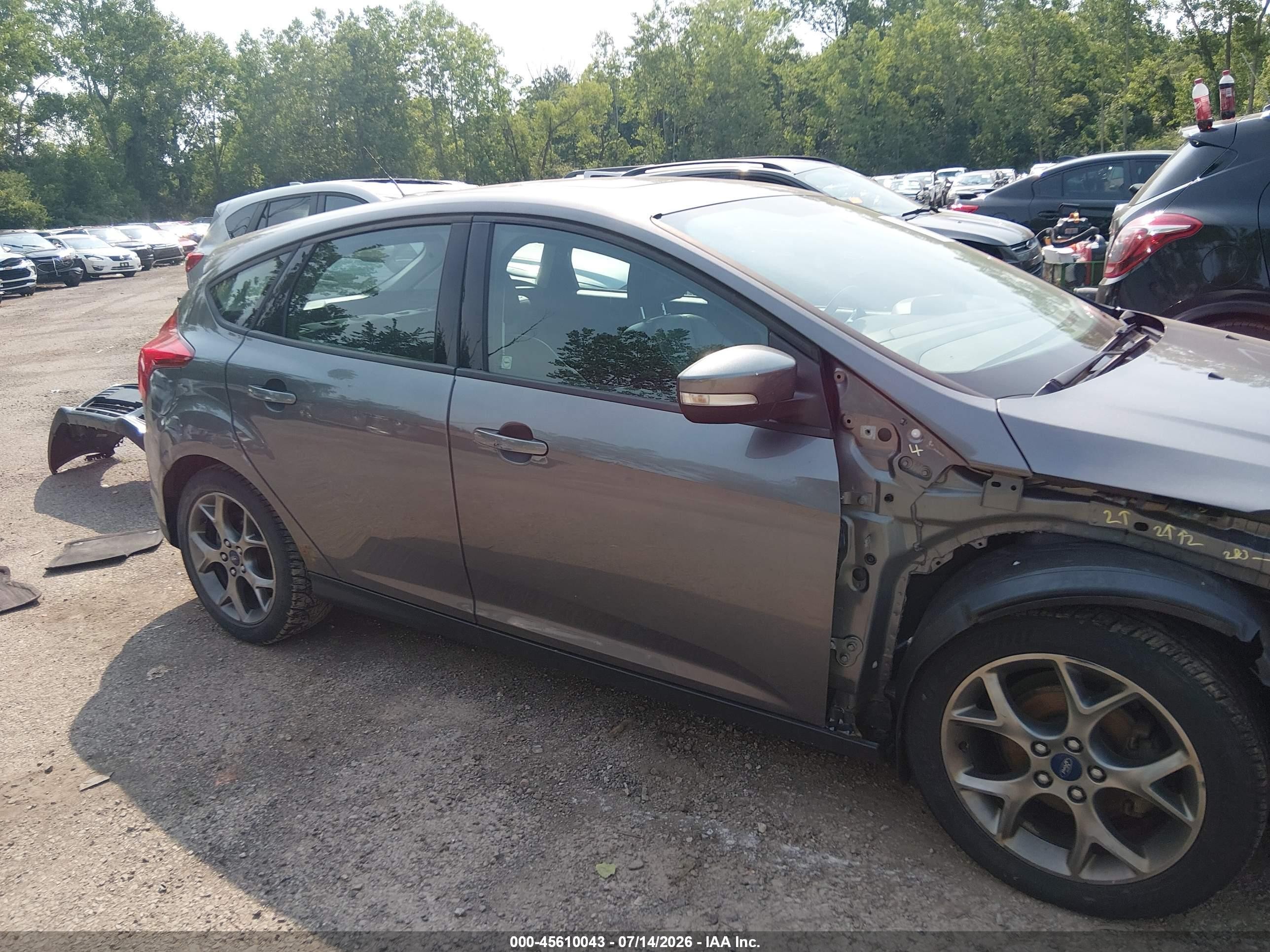 2013 Ford Focus Se Gray vin: 1FADP3K20DL218978
