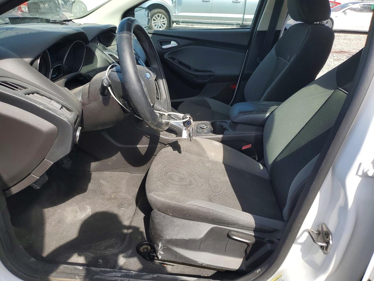2013 Ford Focus Se White vin: 1FADP3K20DL233156