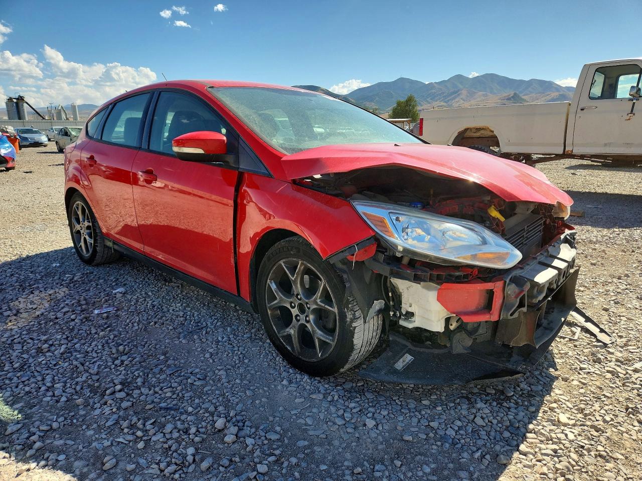 2013 Ford Focus Se Red vin: 1FADP3K20DL237675