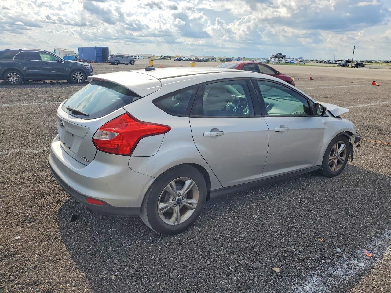 2013 Ford Focus Se Silver vin: 1FADP3K20DL247963