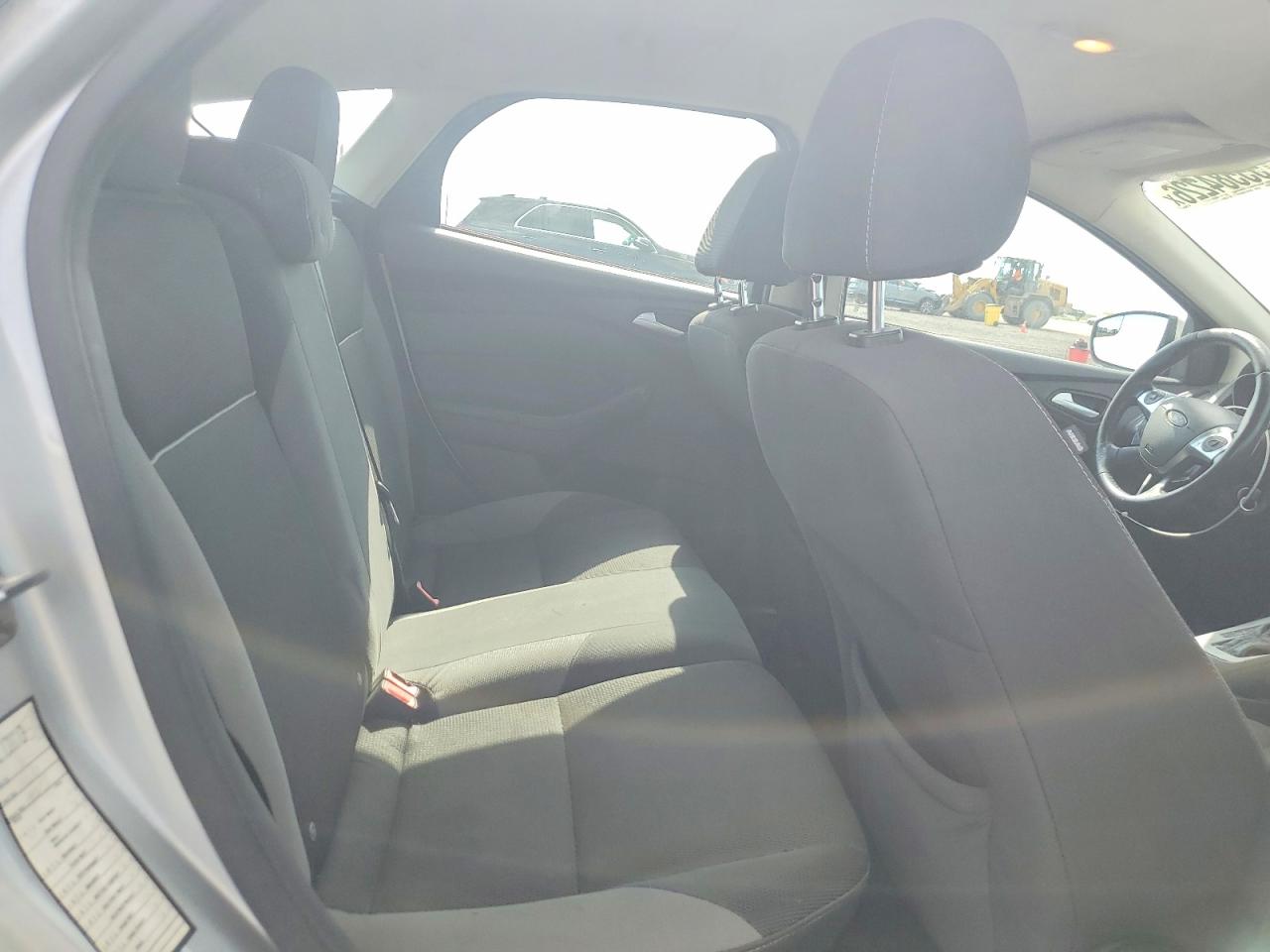2013 Ford Focus Se Silver vin: 1FADP3K20DL247963