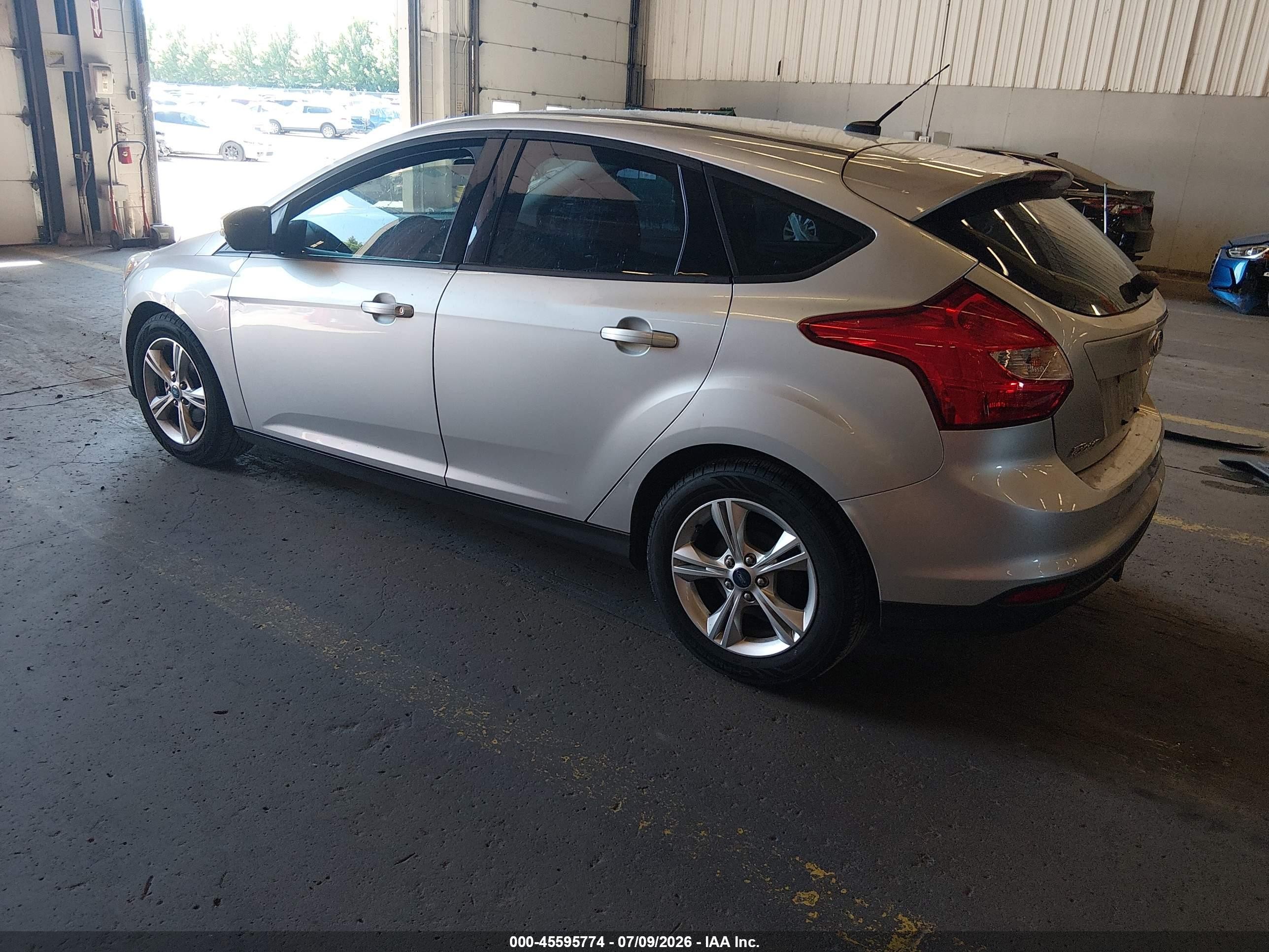 2013 Ford Focus Se Silver vin: 1FADP3K20DL252192
