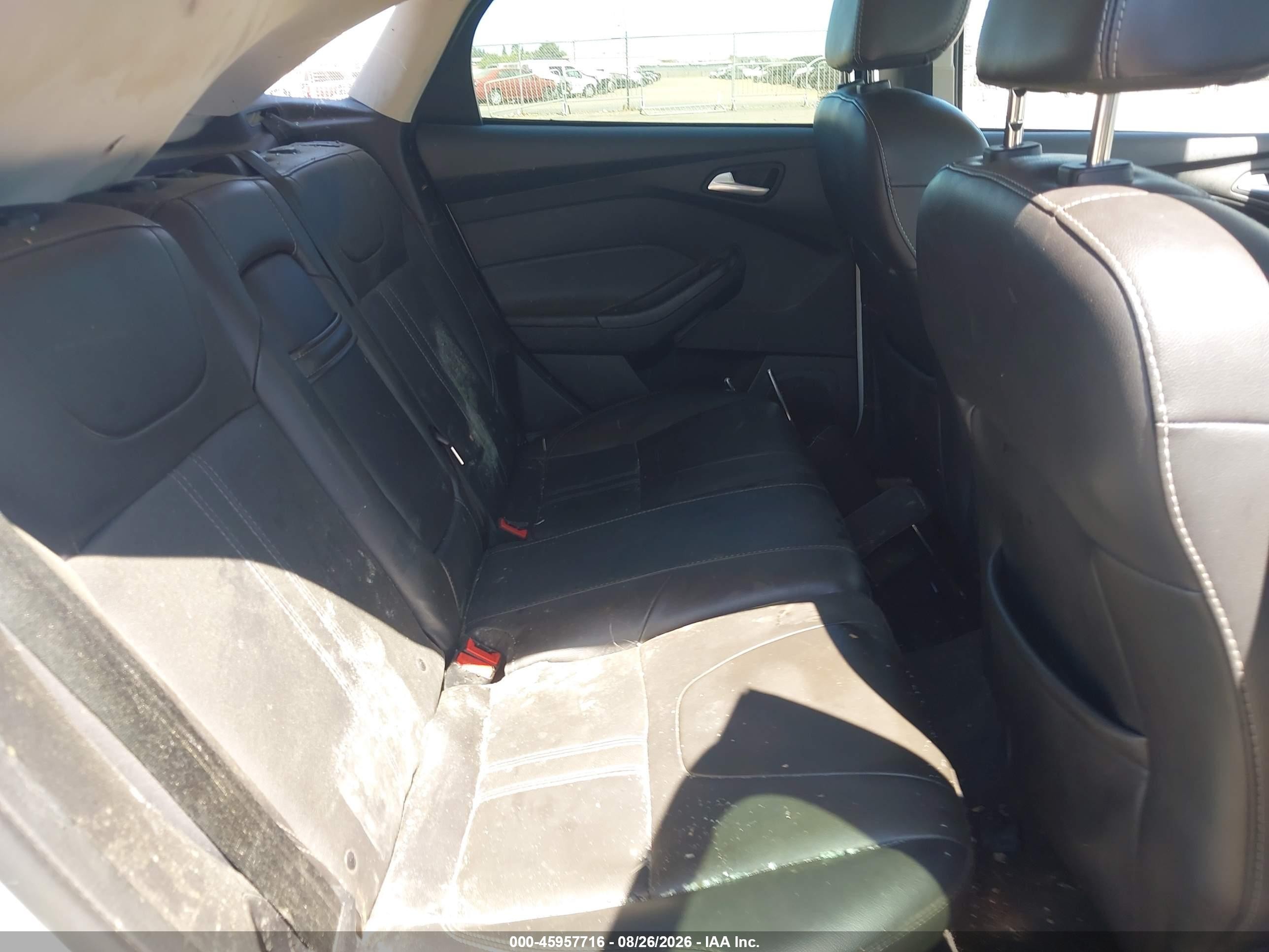 2013 Ford Focus Se Silver vin: 1FADP3K20DL319616