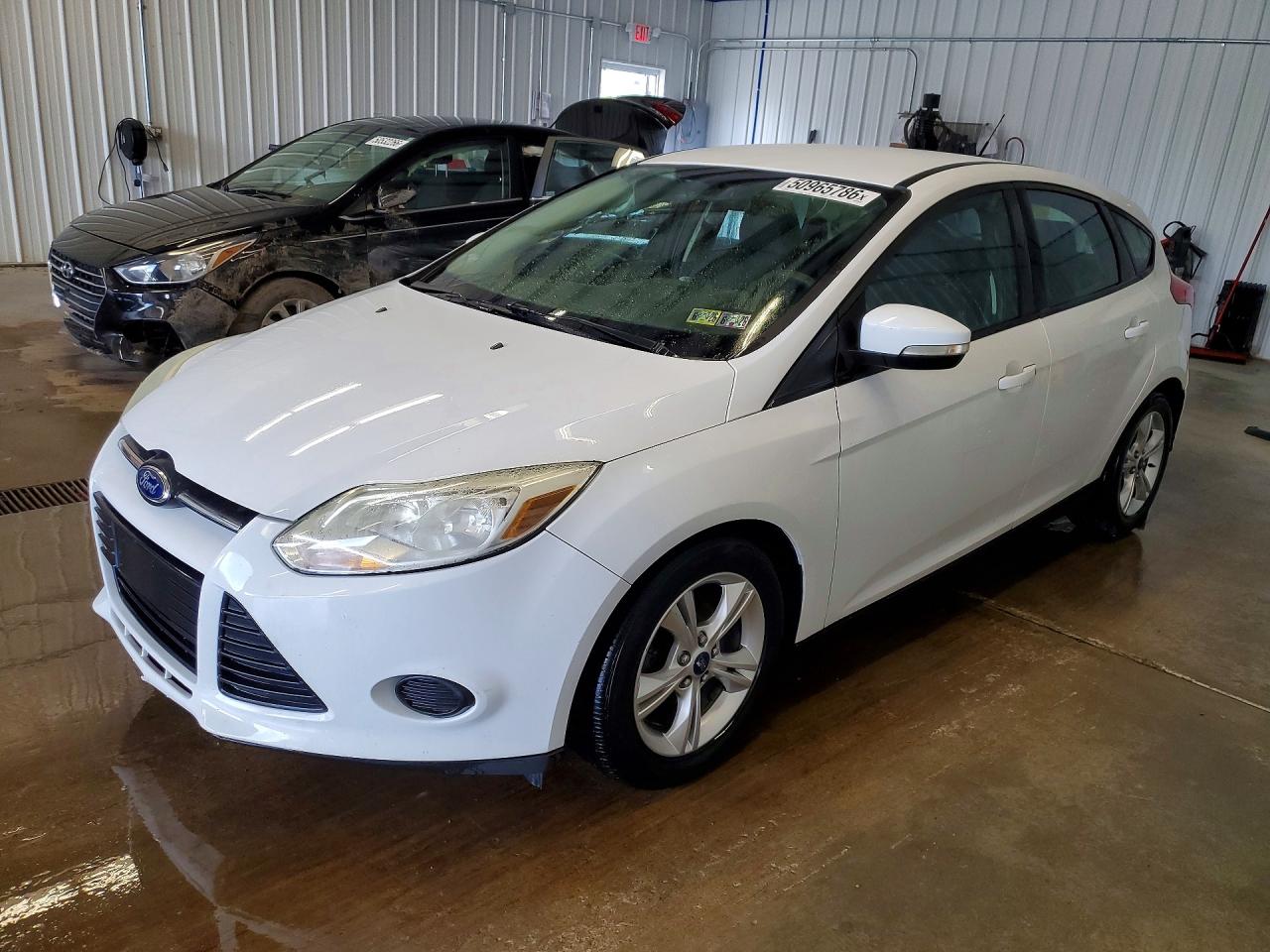2013 Ford Focus Se White vin: 1FADP3K20DL378441