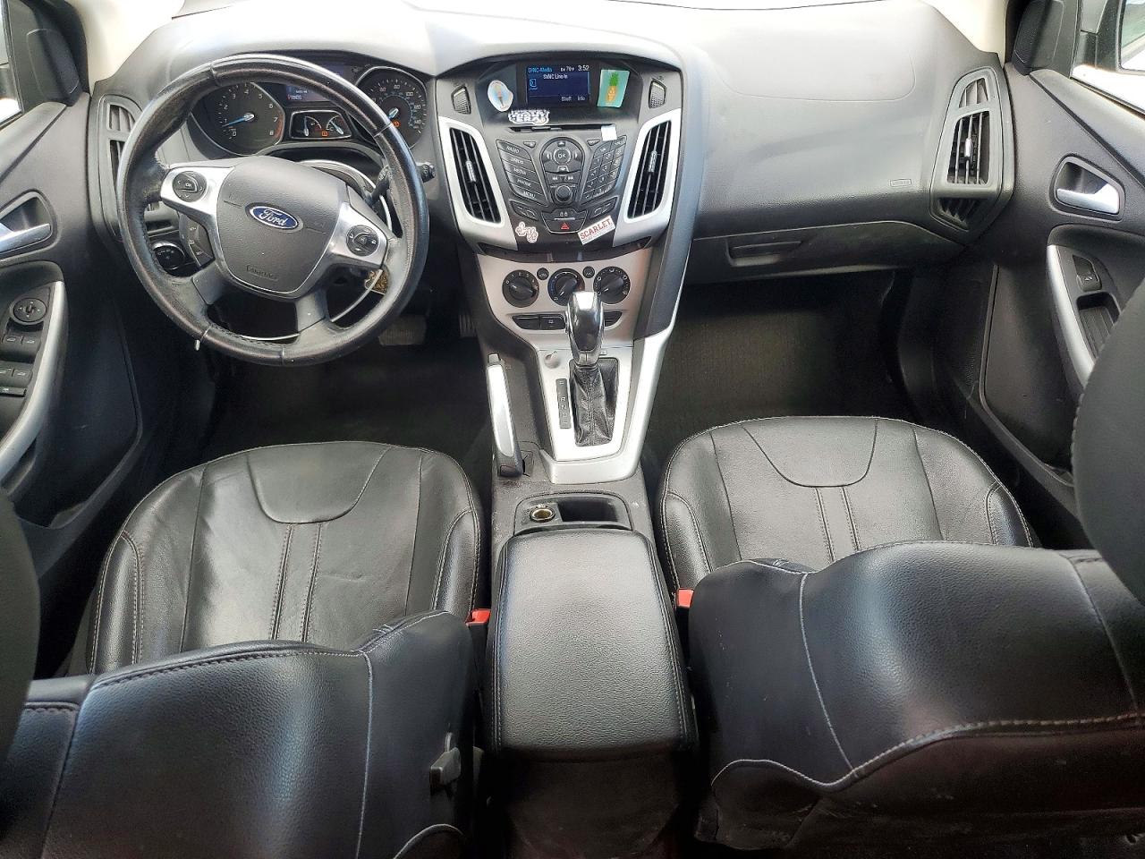 2014 Ford Focus Se Silver vin: 1FADP3K20EL144625