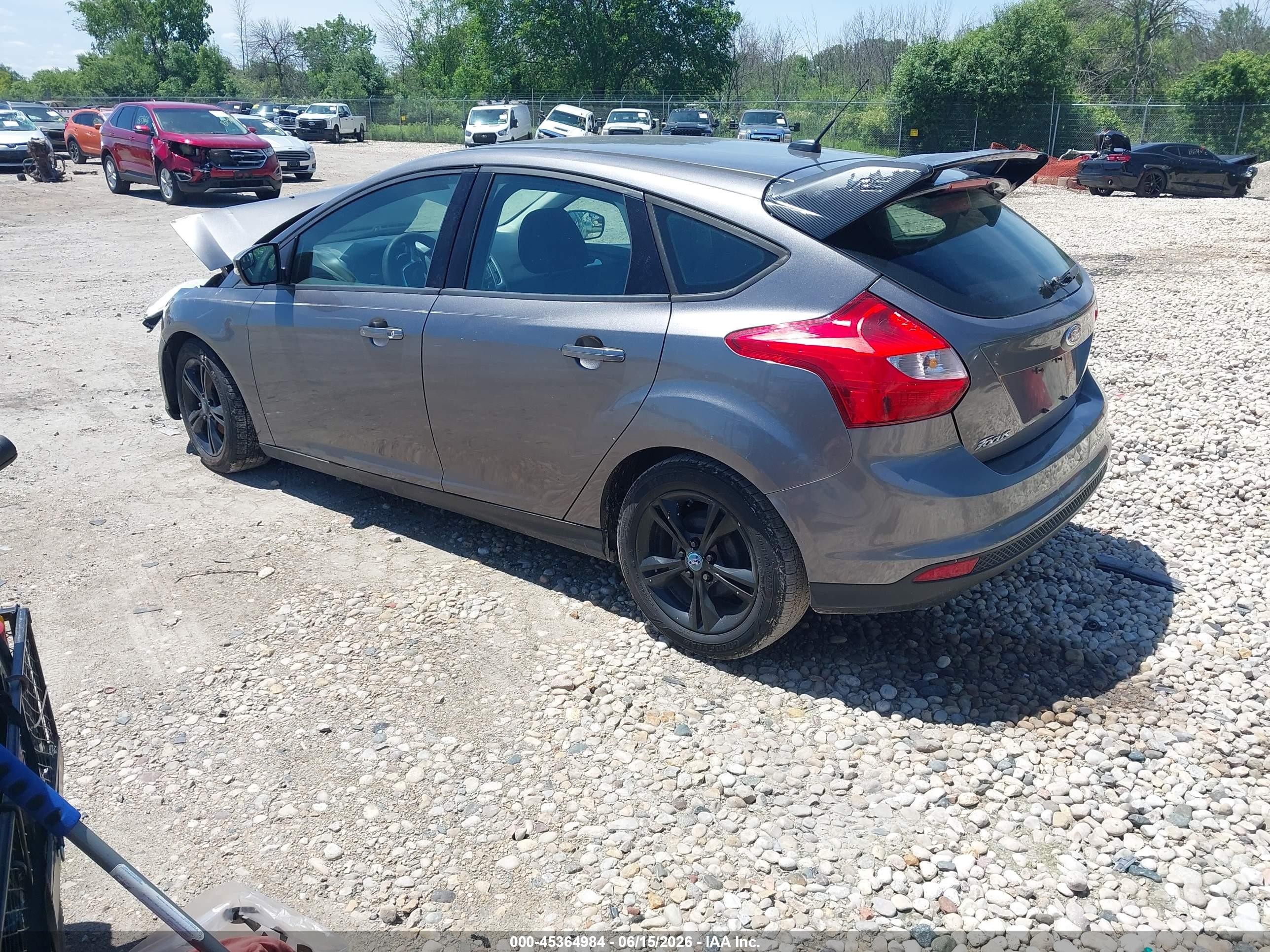 2014 Ford Focus Se Gray vin: 1FADP3K20EL157519