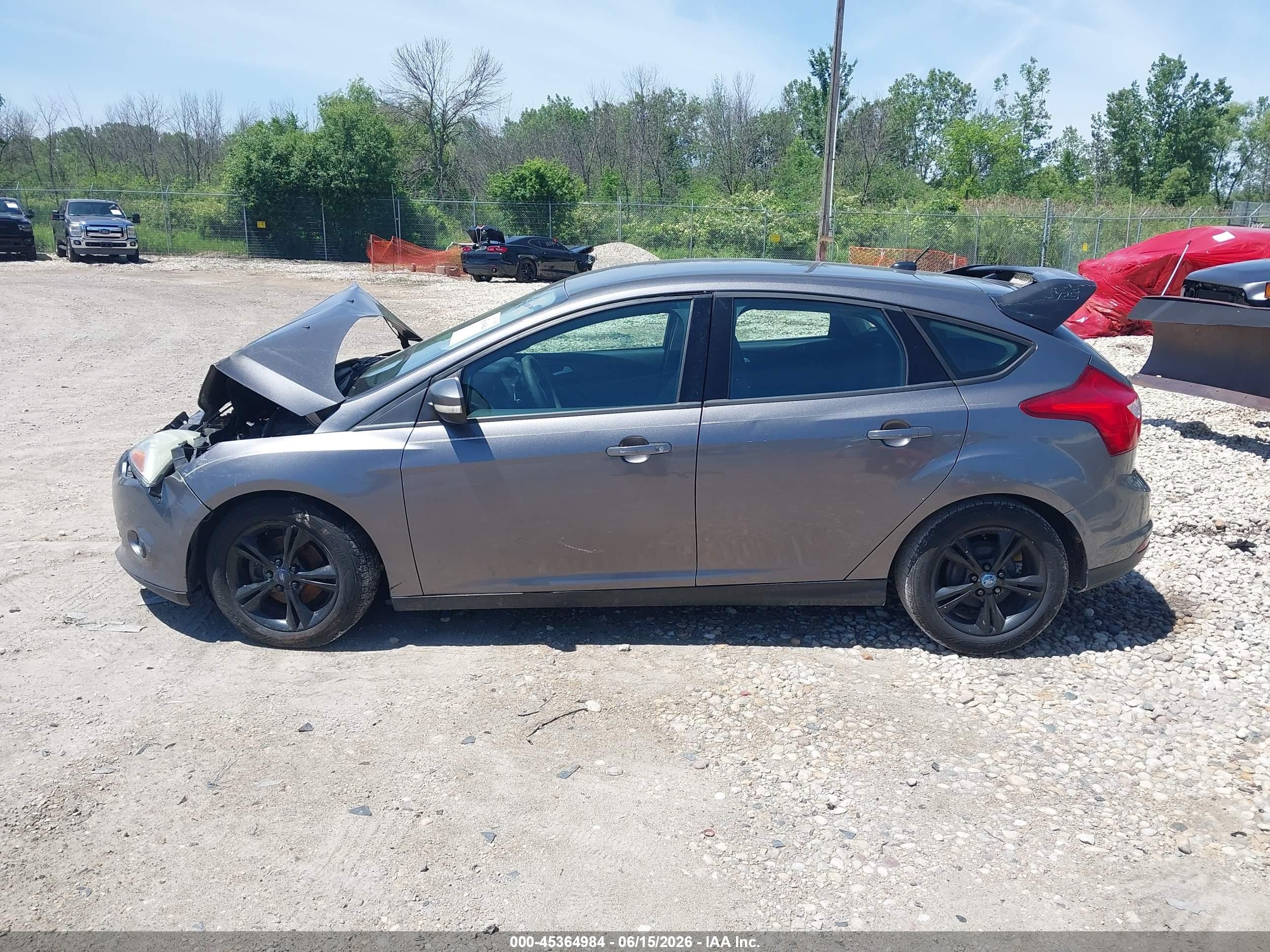 2014 Ford Focus Se Gray vin: 1FADP3K20EL157519