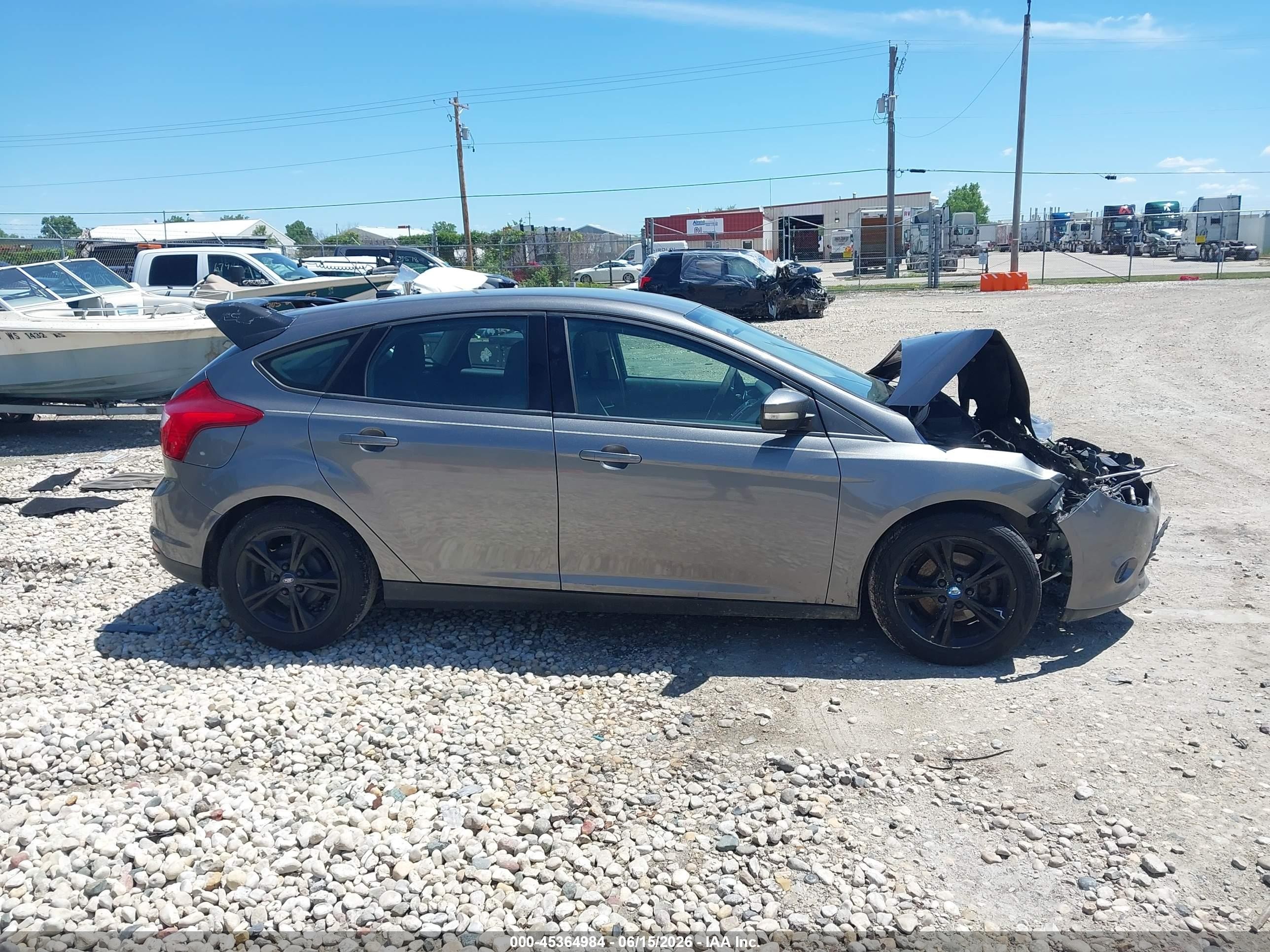 2014 Ford Focus Se Gray vin: 1FADP3K20EL157519
