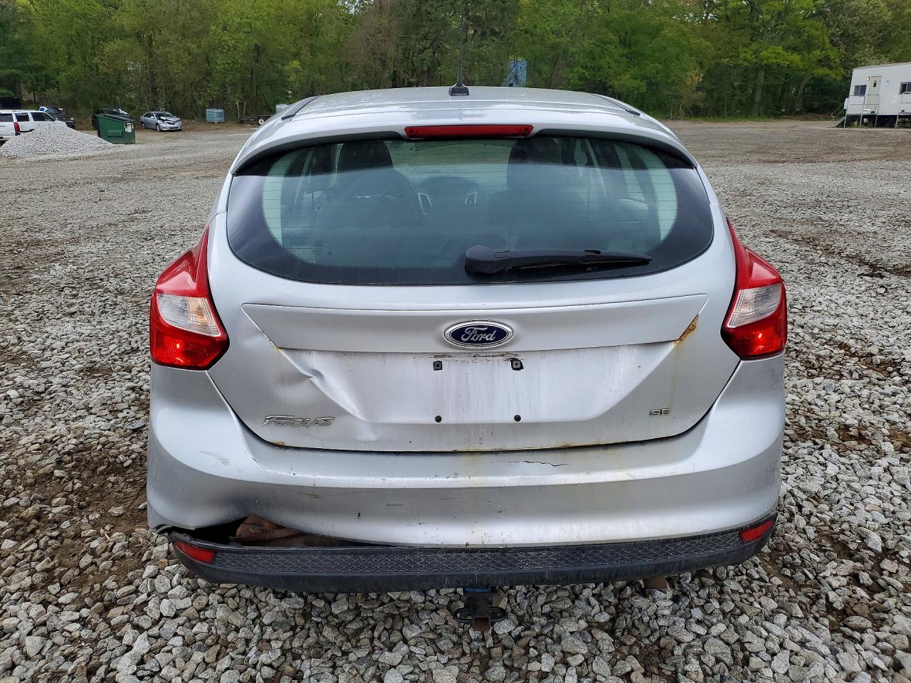 2014 Ford Focus Se Silver vin: 1FADP3K20EL164437