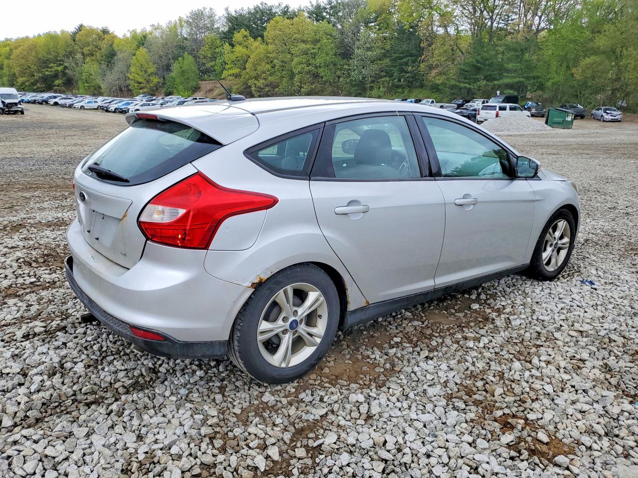 2014 Ford Focus Se Silver vin: 1FADP3K20EL164437