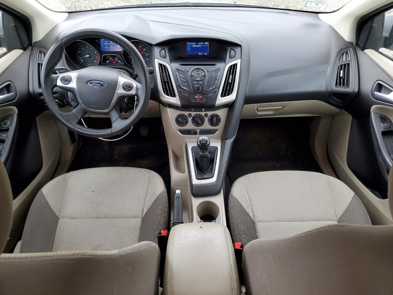 2014 Ford Focus Se Silver vin: 1FADP3K20EL164437