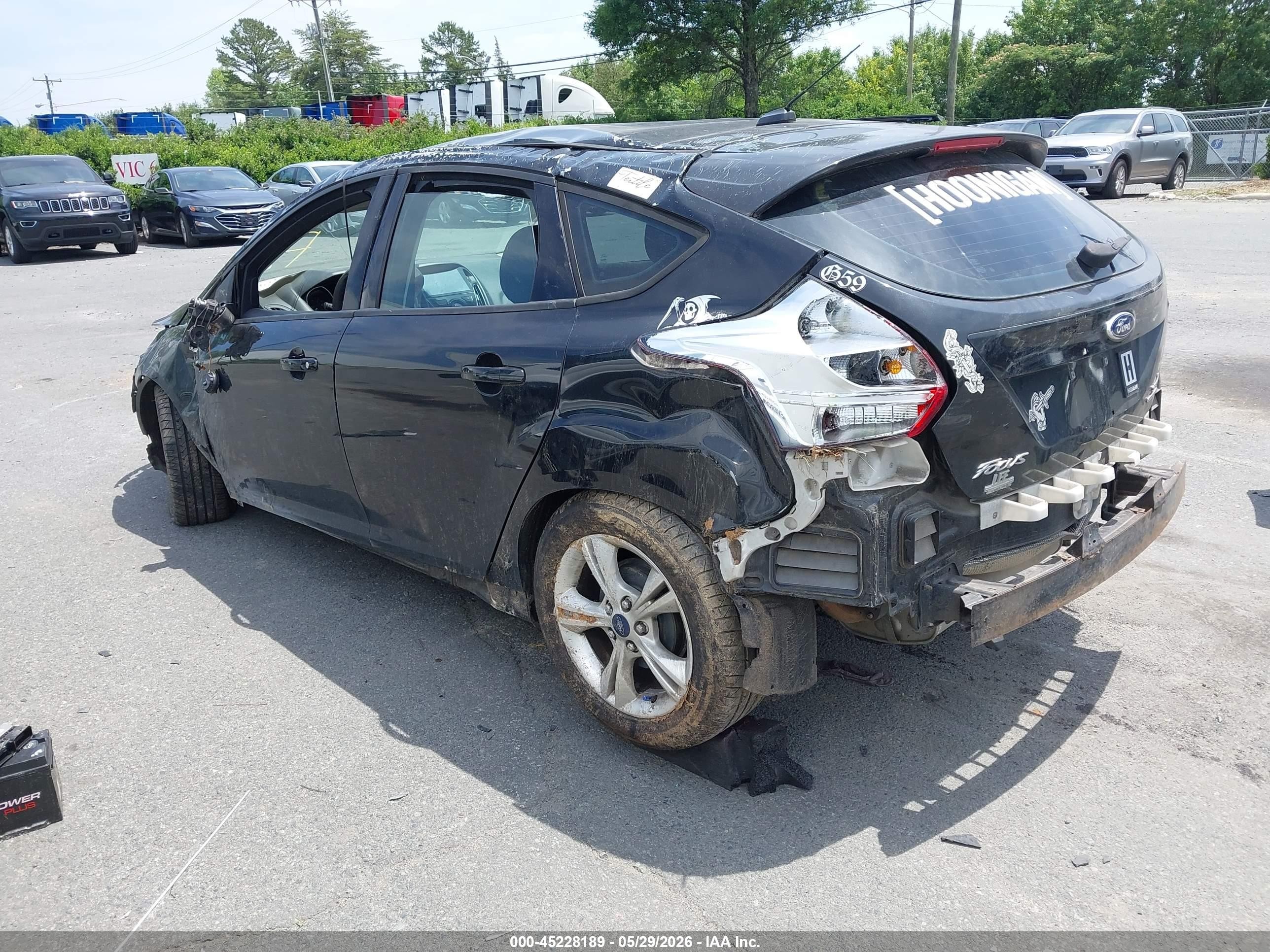 2014 Ford Focus Se Черный vin: 1FADP3K20EL236995