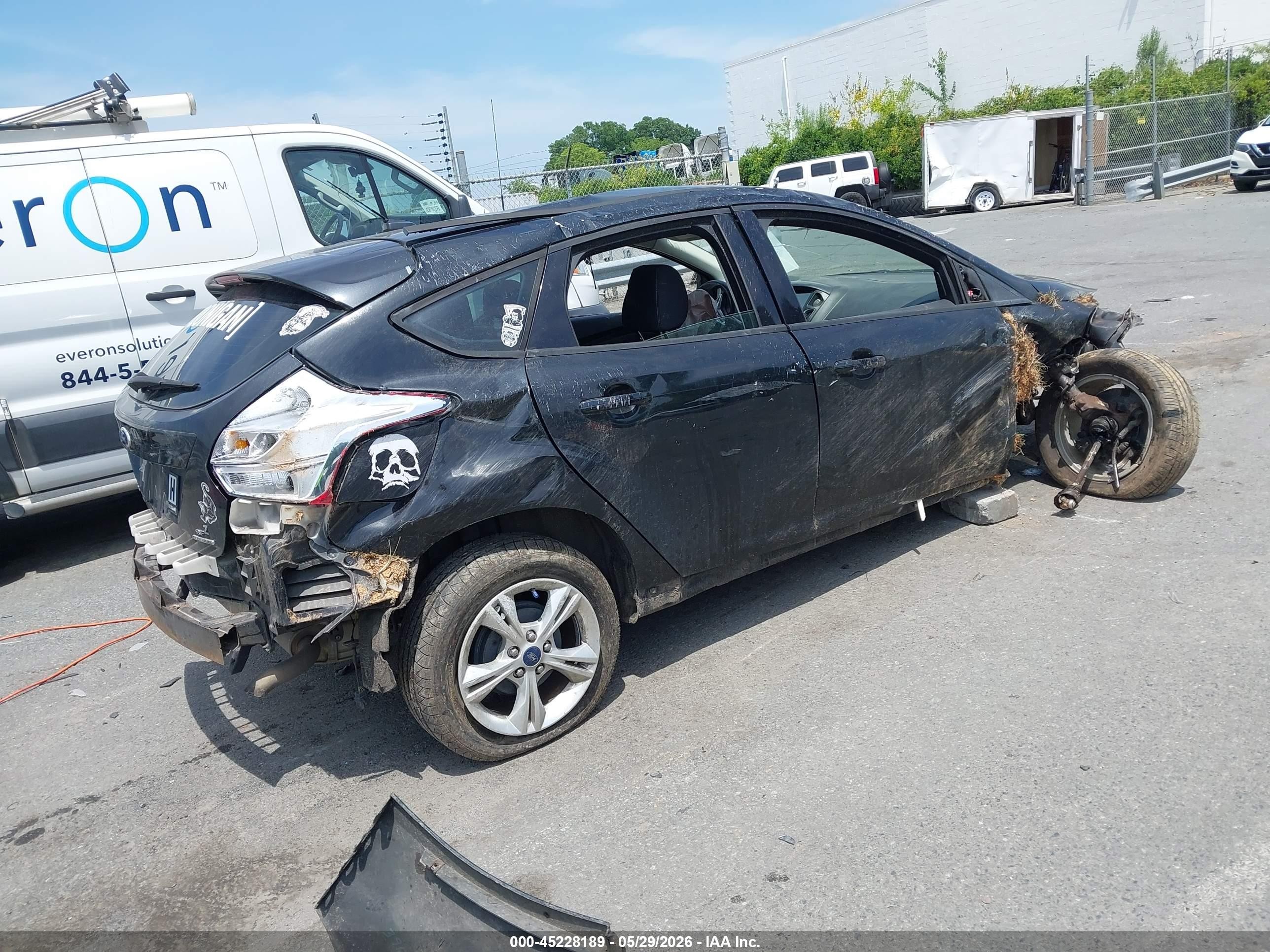 2014 Ford Focus Se Черный vin: 1FADP3K20EL236995