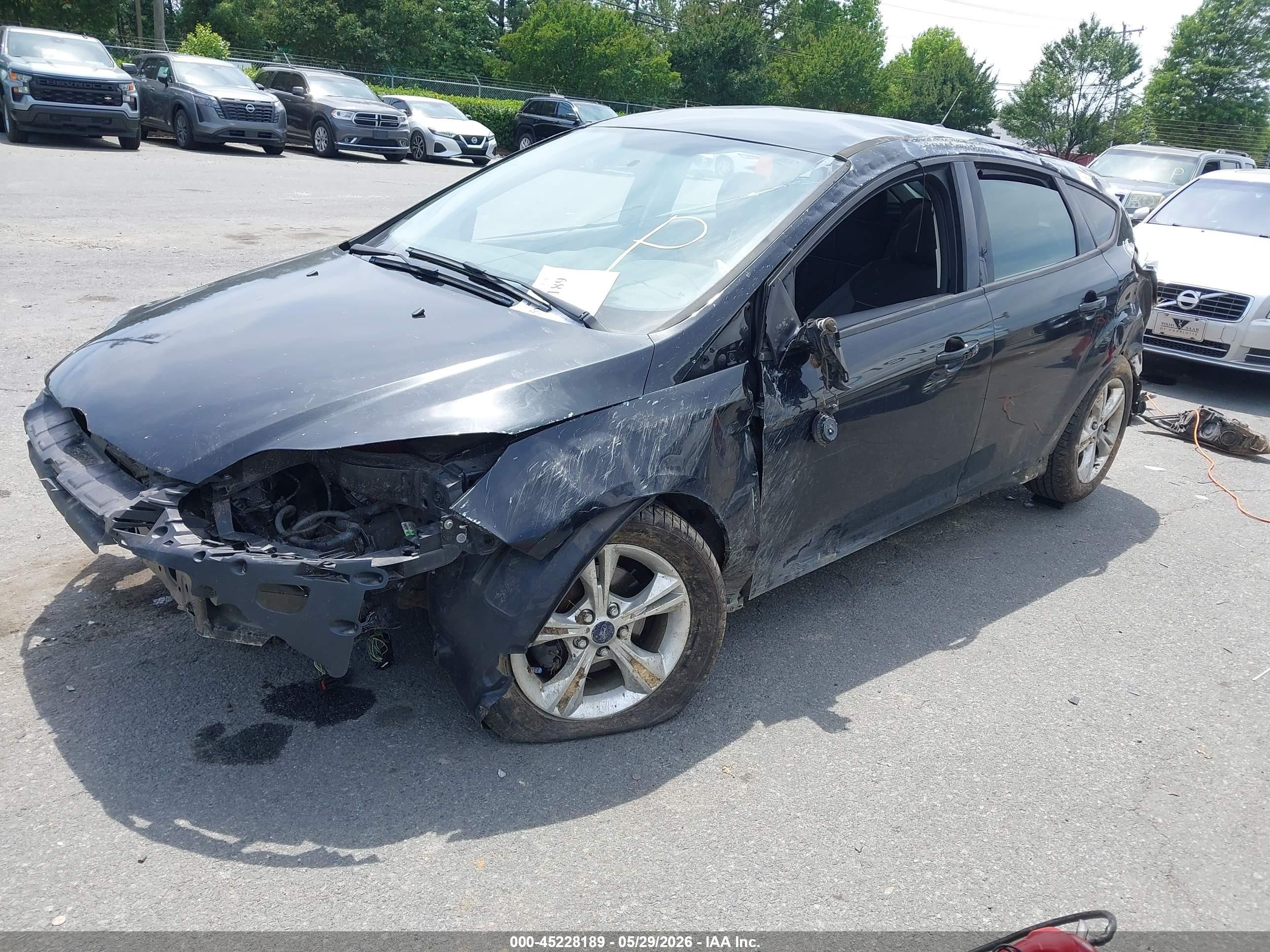 2014 Ford Focus Se Черный vin: 1FADP3K20EL236995