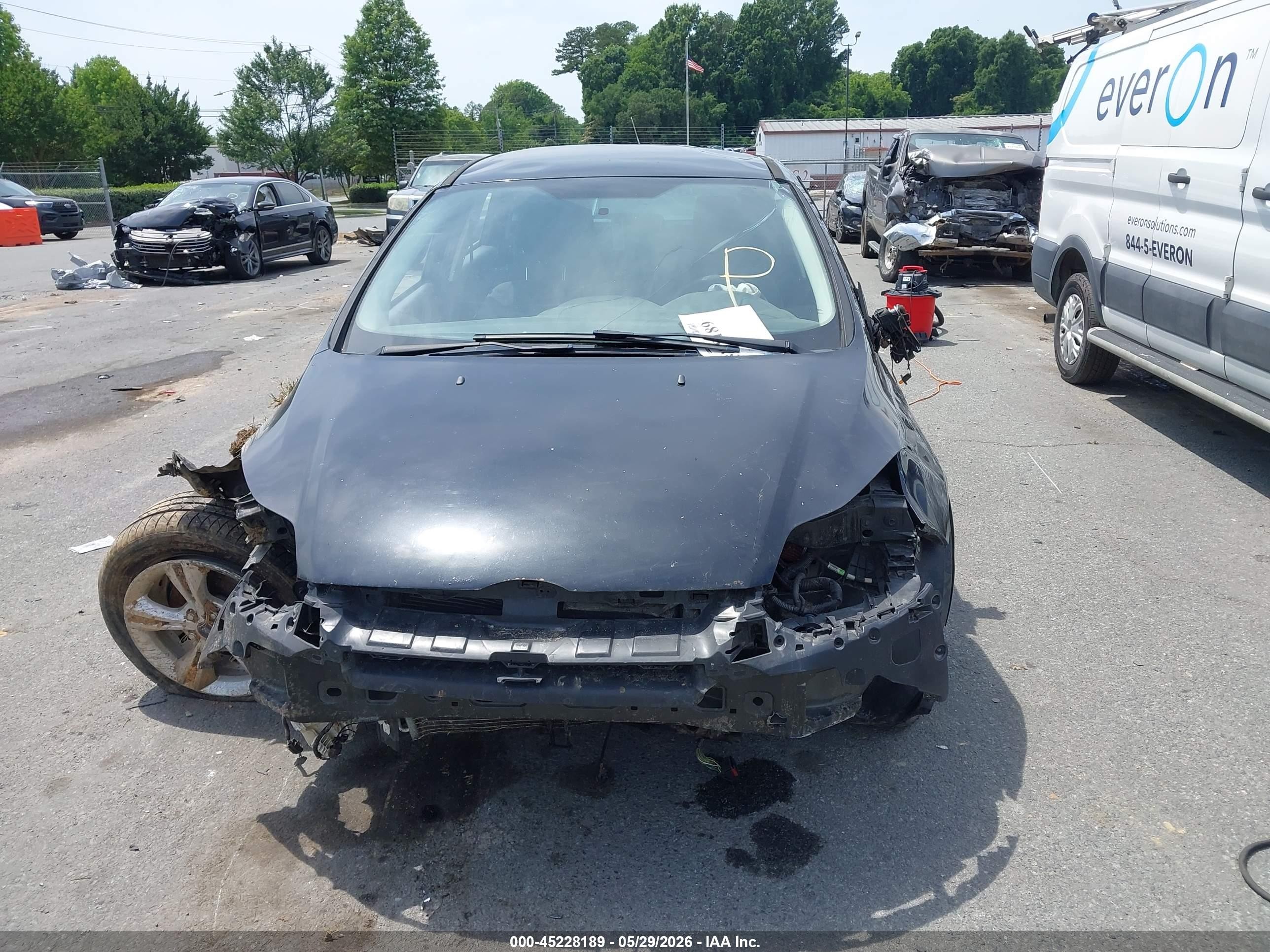 2014 Ford Focus Se Черный vin: 1FADP3K20EL236995