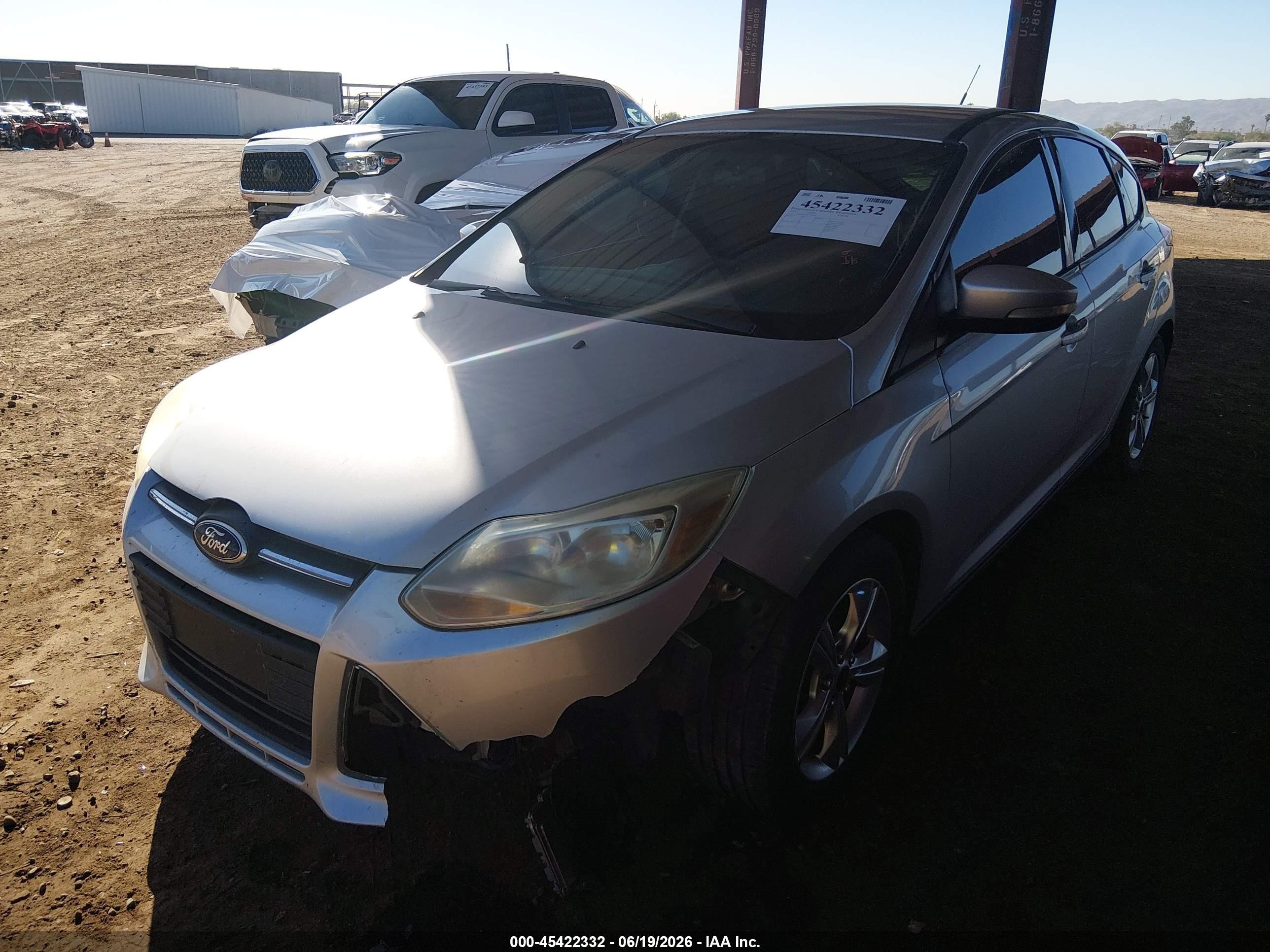 2014 Ford Focus Se Silver vin: 1FADP3K20EL239671