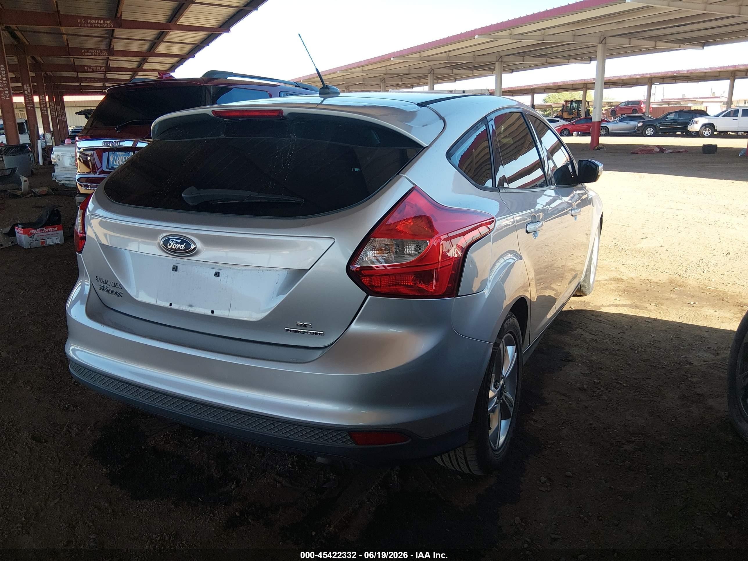 2014 Ford Focus Se Silver vin: 1FADP3K20EL239671