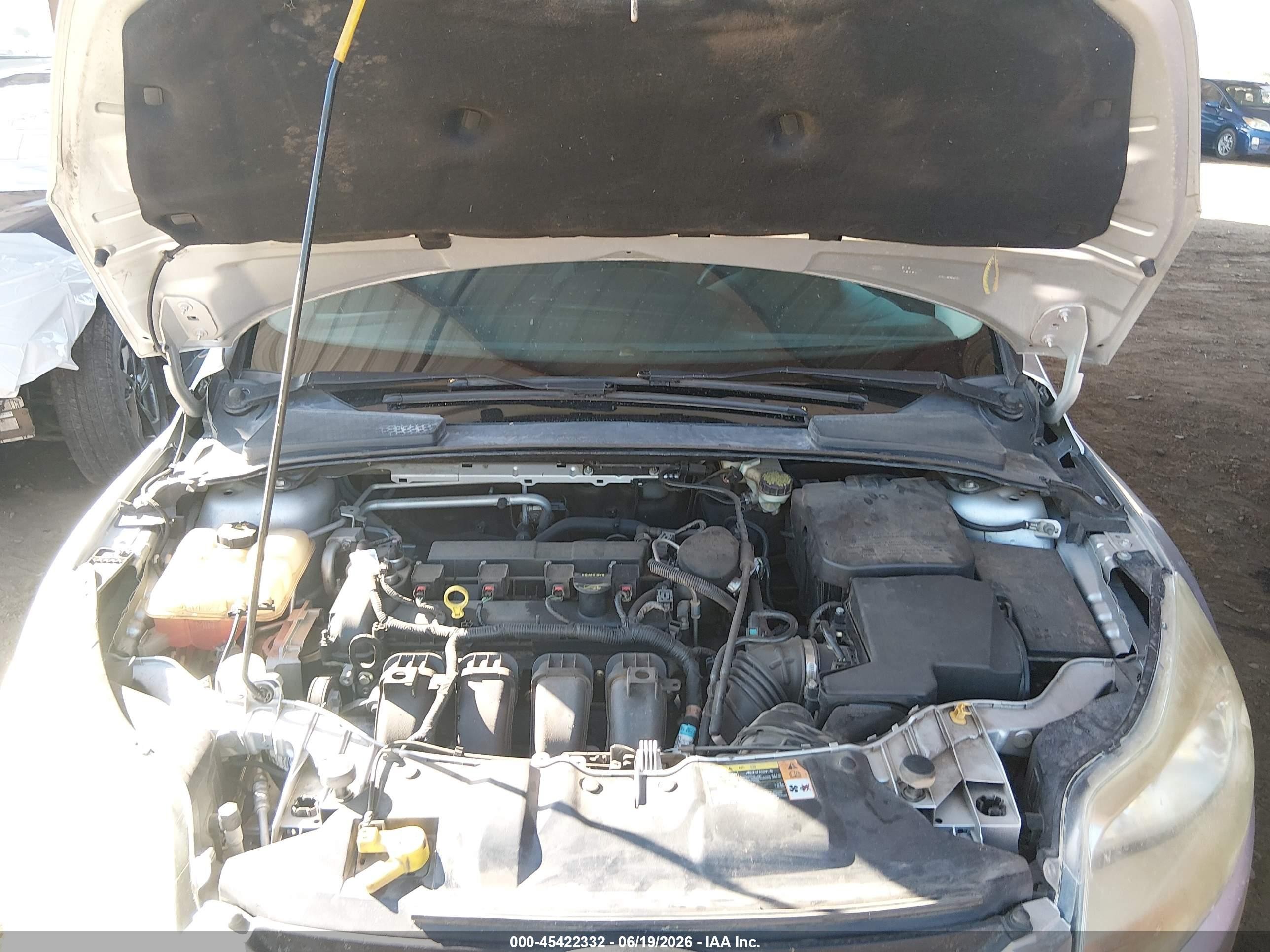 2014 Ford Focus Se Silver vin: 1FADP3K20EL239671
